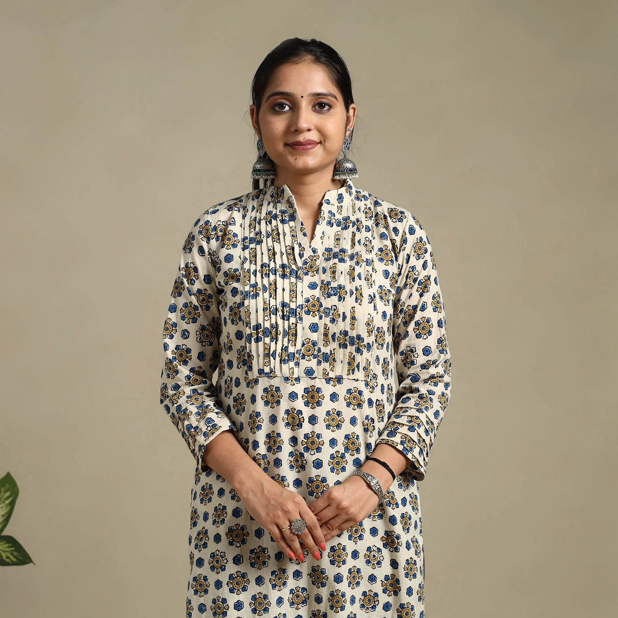 Beige - Block Print Natural Dyed Cotton Straight Ajrakh Kurta 15 - Image 3