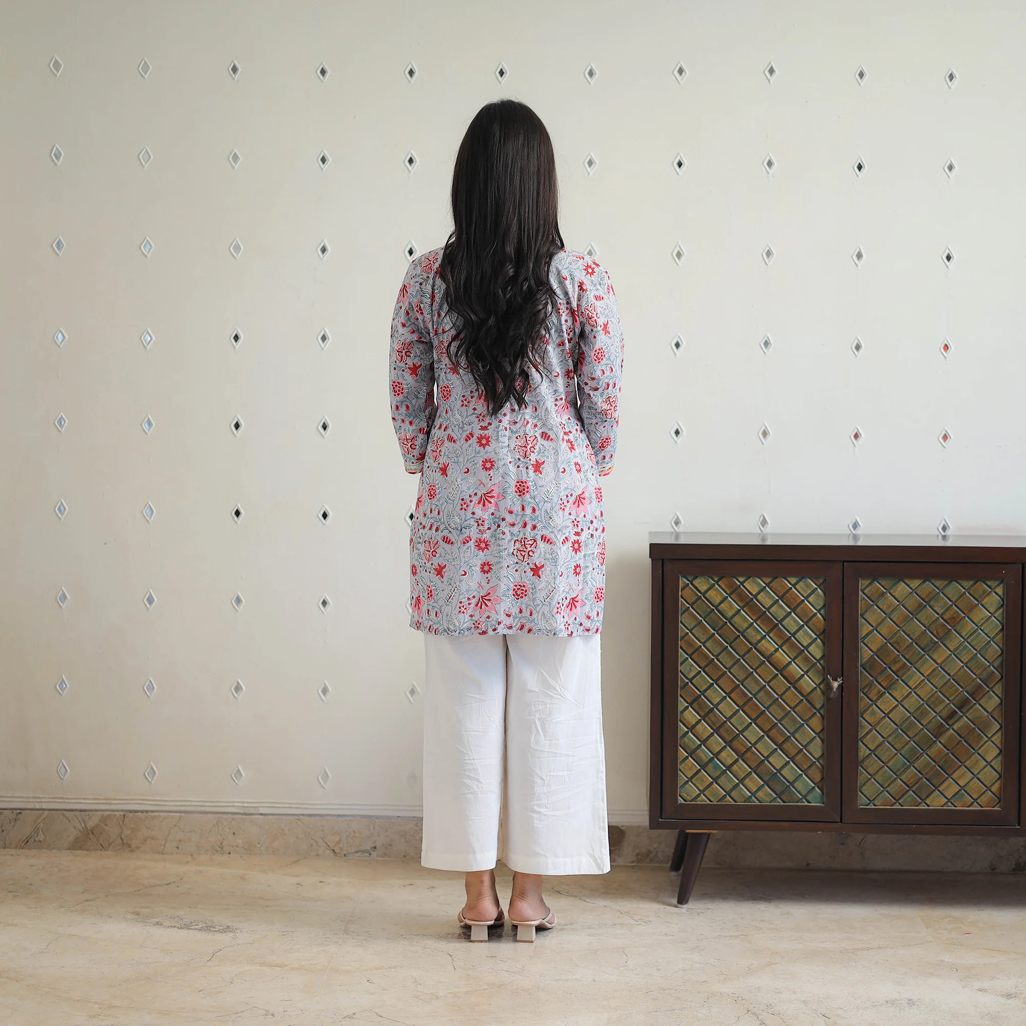 Grey - Block Printed Cotton Gota Work Short Sanganeri Kurta 06 - Image 5