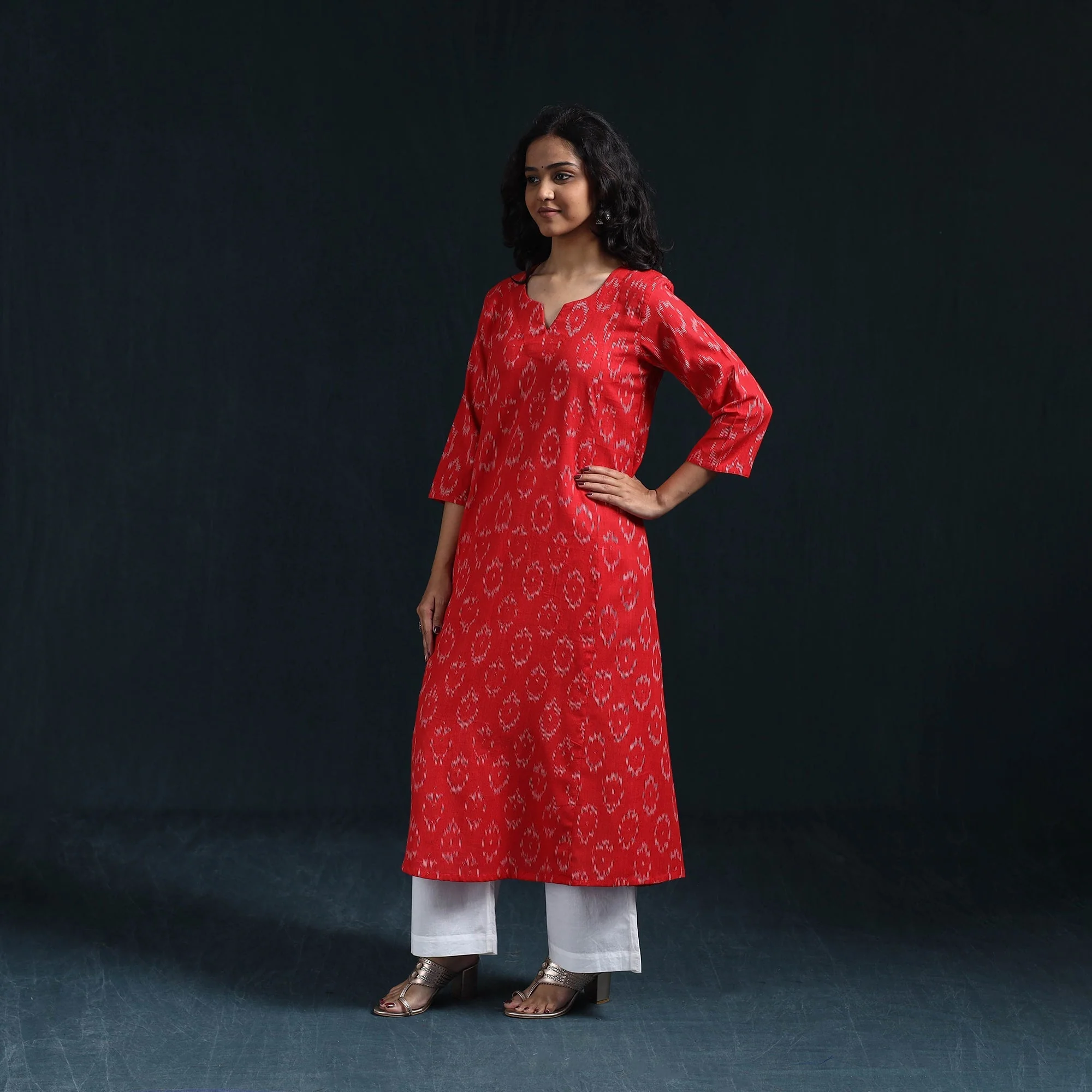 Red - Cotton A-Line Pochampally Ikat Kurta for women 02 - Image 2