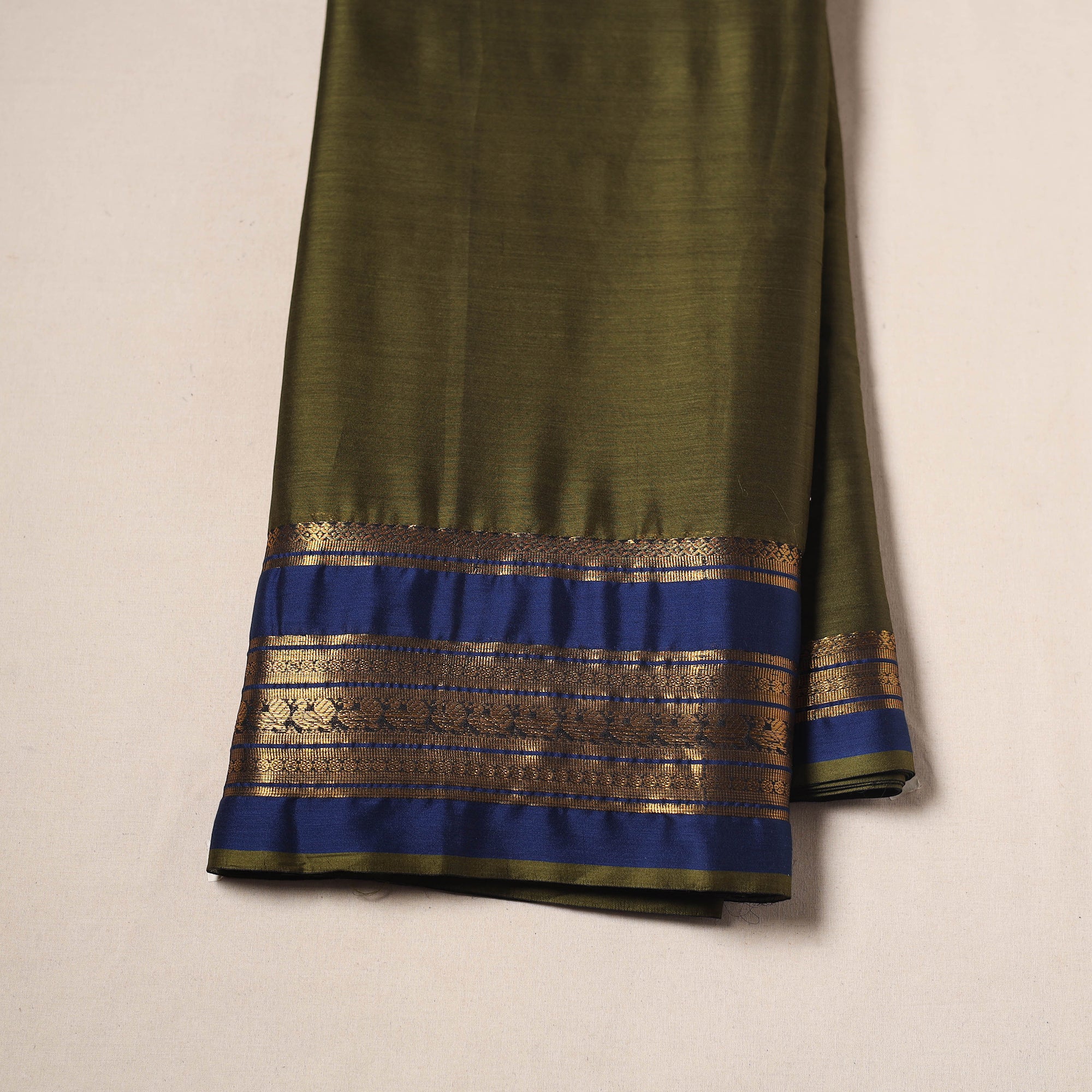 Green - Dharwad Cotton Fabric with Border 06 - Image 2