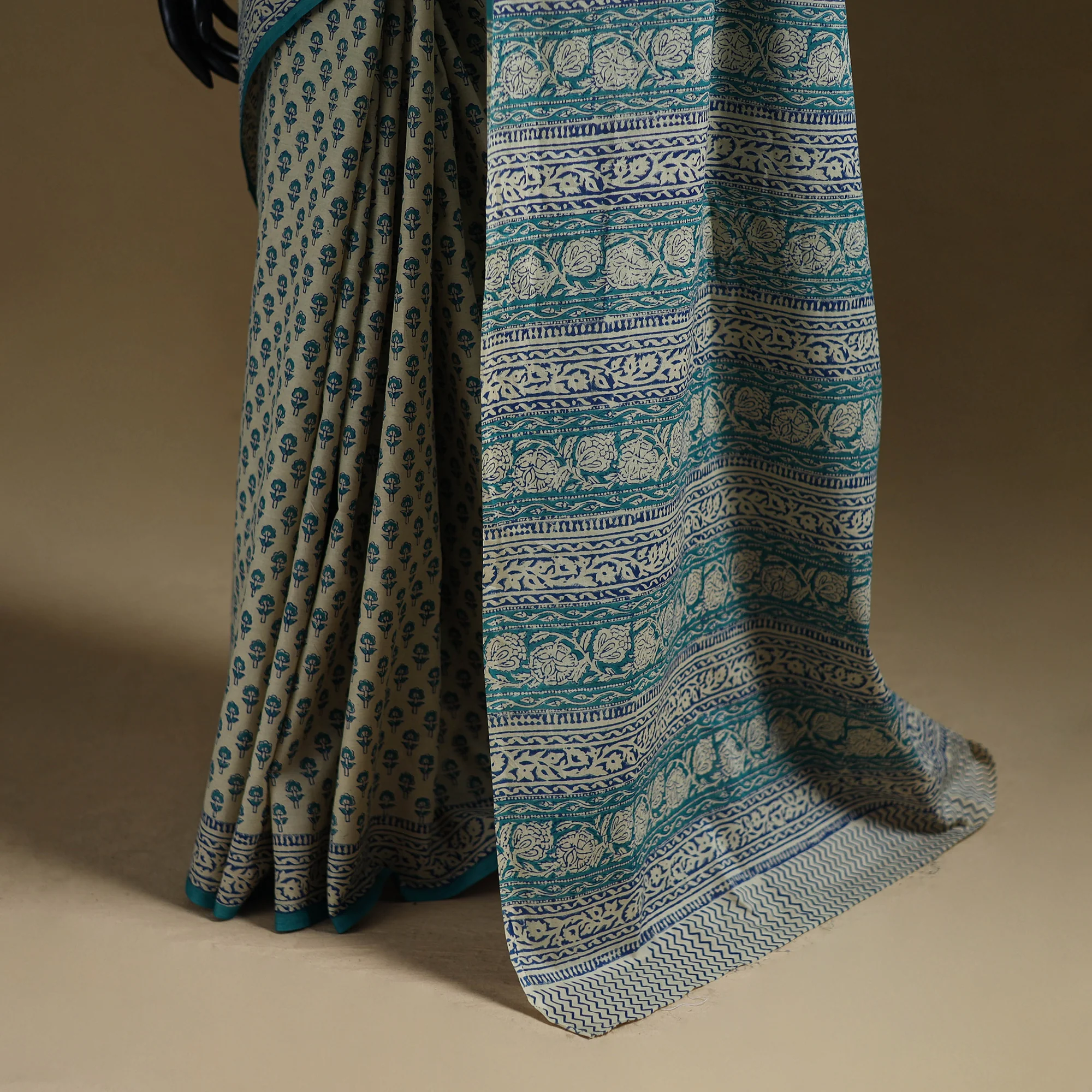 White - Gamthi Hand Block Print Pure Mul Cotton Saree with Blouse Piece 37 - Image 5