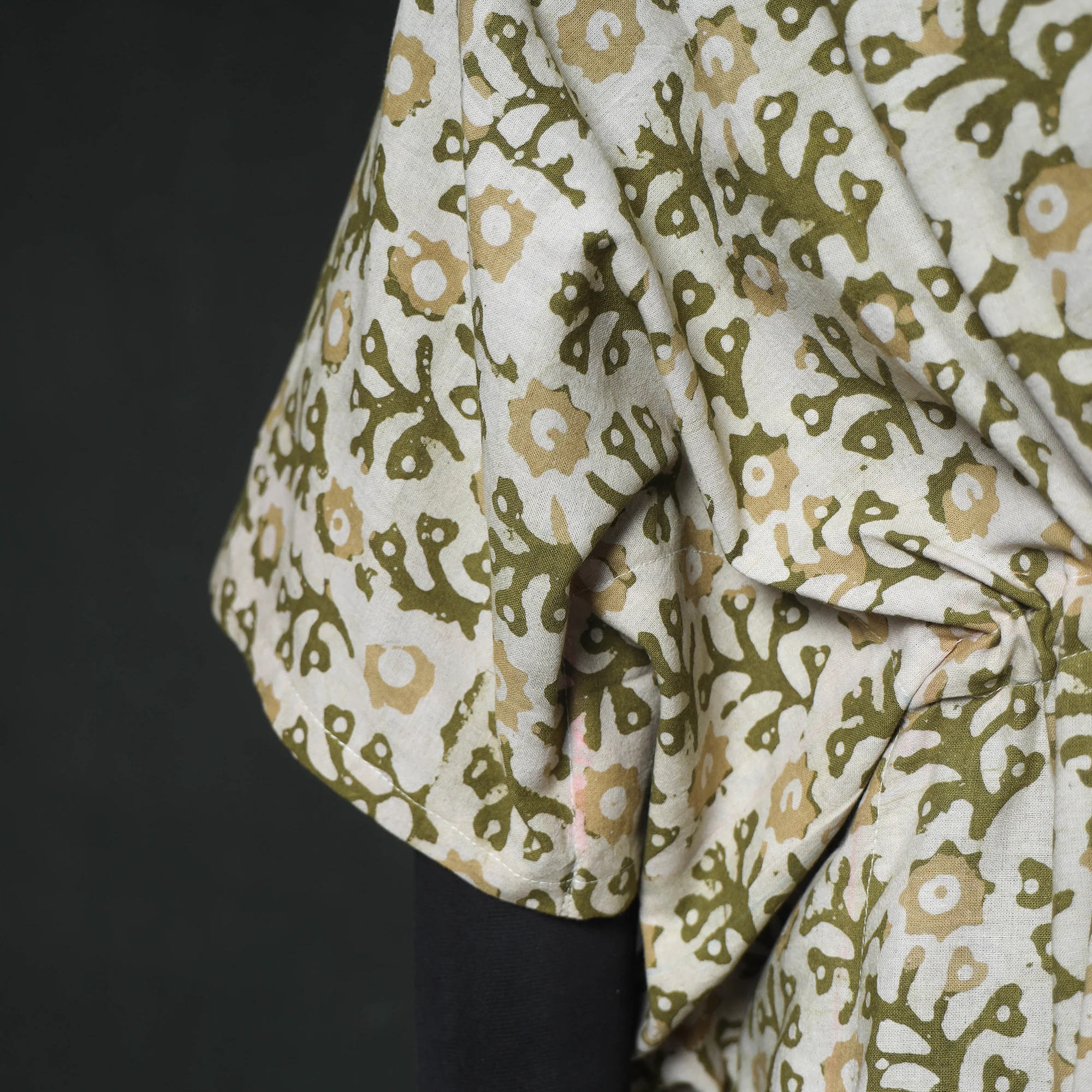 Green - Hand Block Batik Print Cotton Kaftan (Long) 04 - Image 4