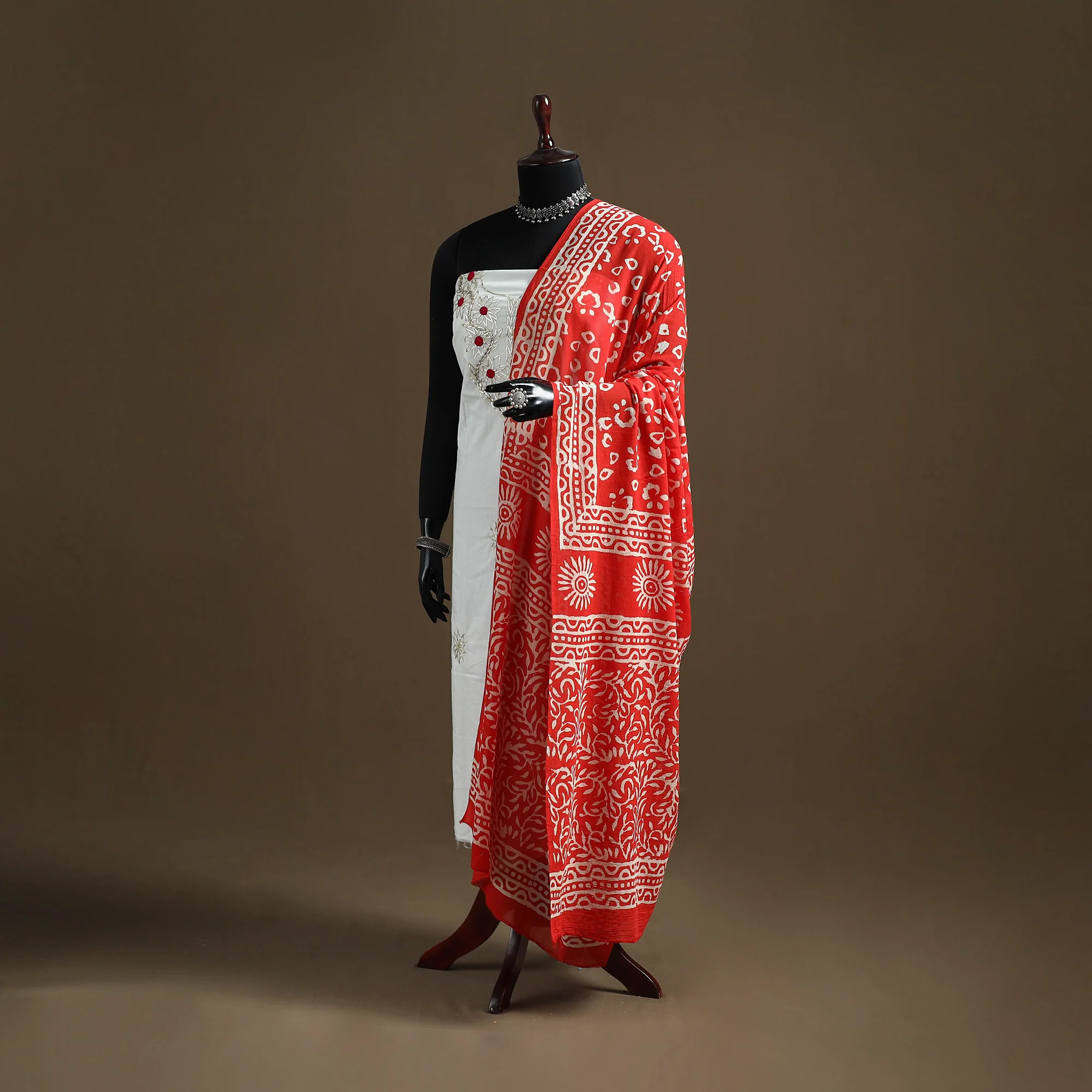 Red - Hand Block Batik Print Pure Mul Cotton Dupatta 53