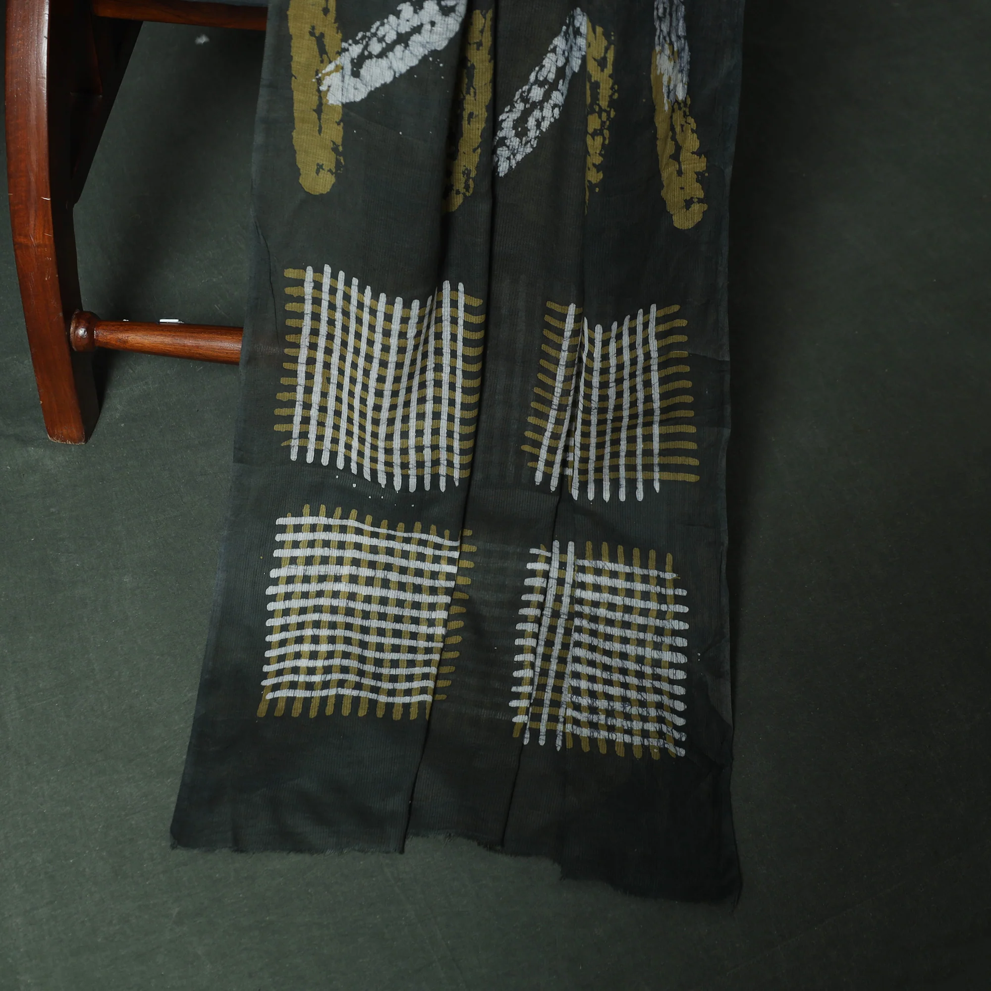 Hand Block Kutch Batik Print Cotton 3pc Unstitched Dress Material Suit Set 06 - Image 4