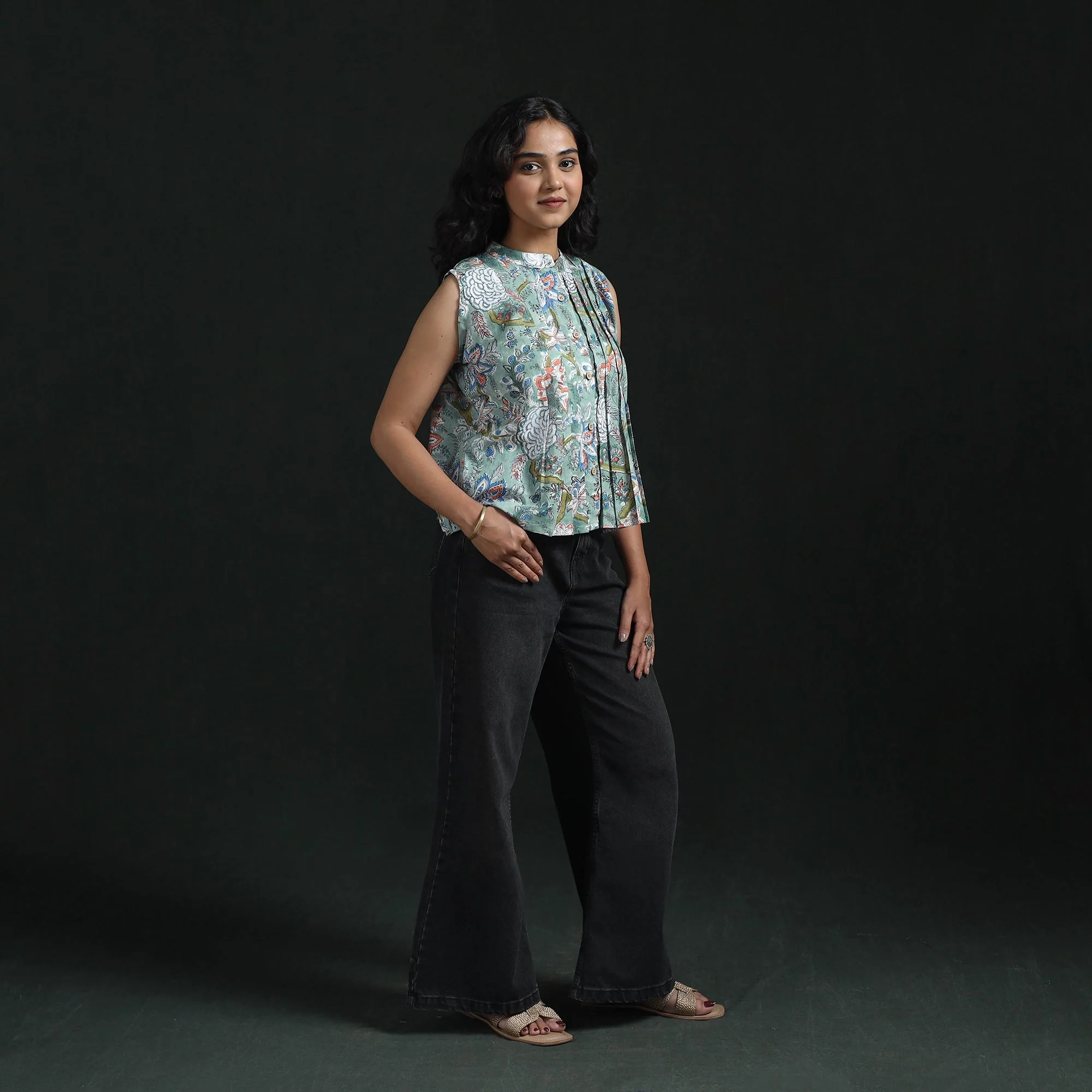 Green - Hand Block Sanganeri Print Cotton Floral Crop Top 11 - Image 4