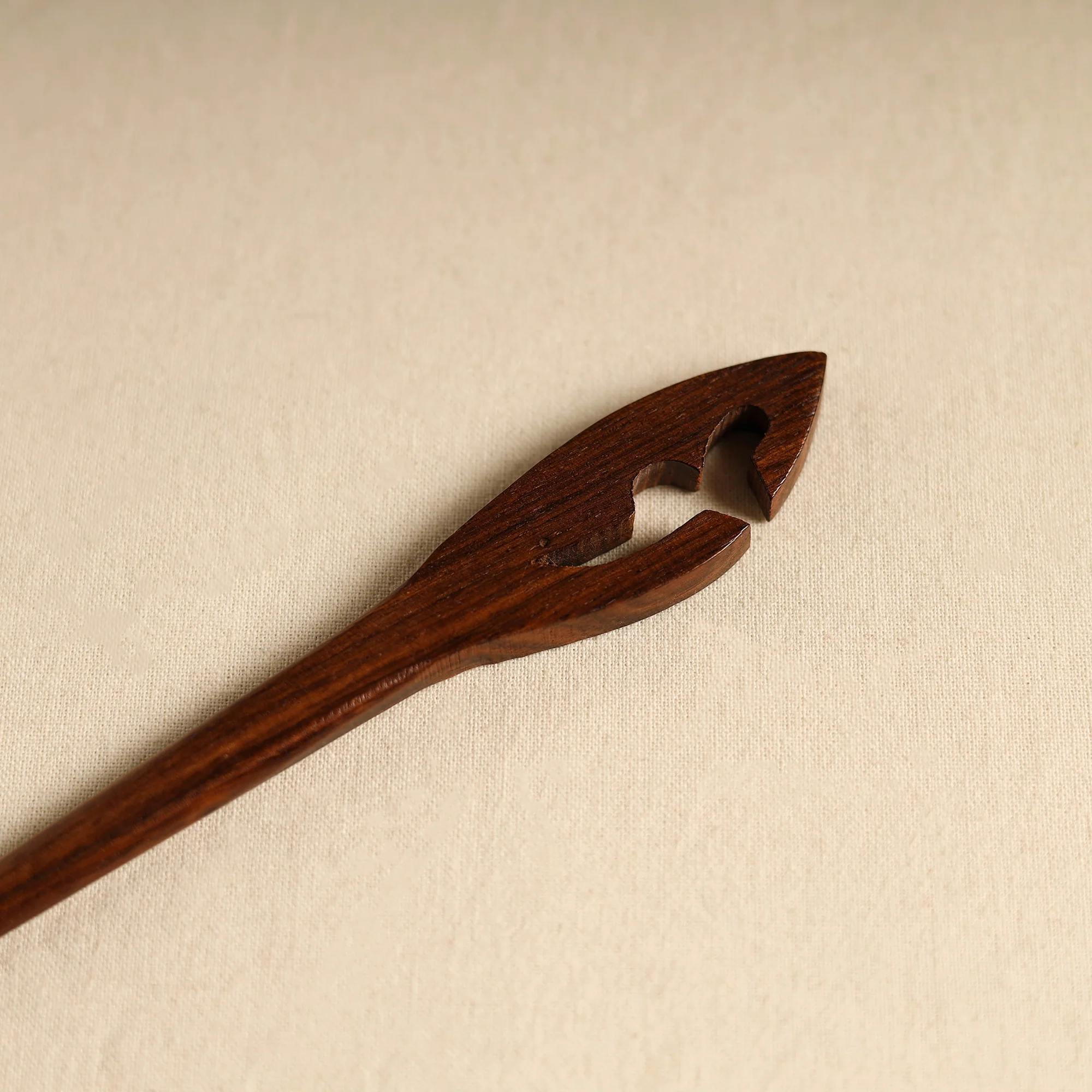 Hand Carved Sheesham Wood Juda Stick 04 - Image 2