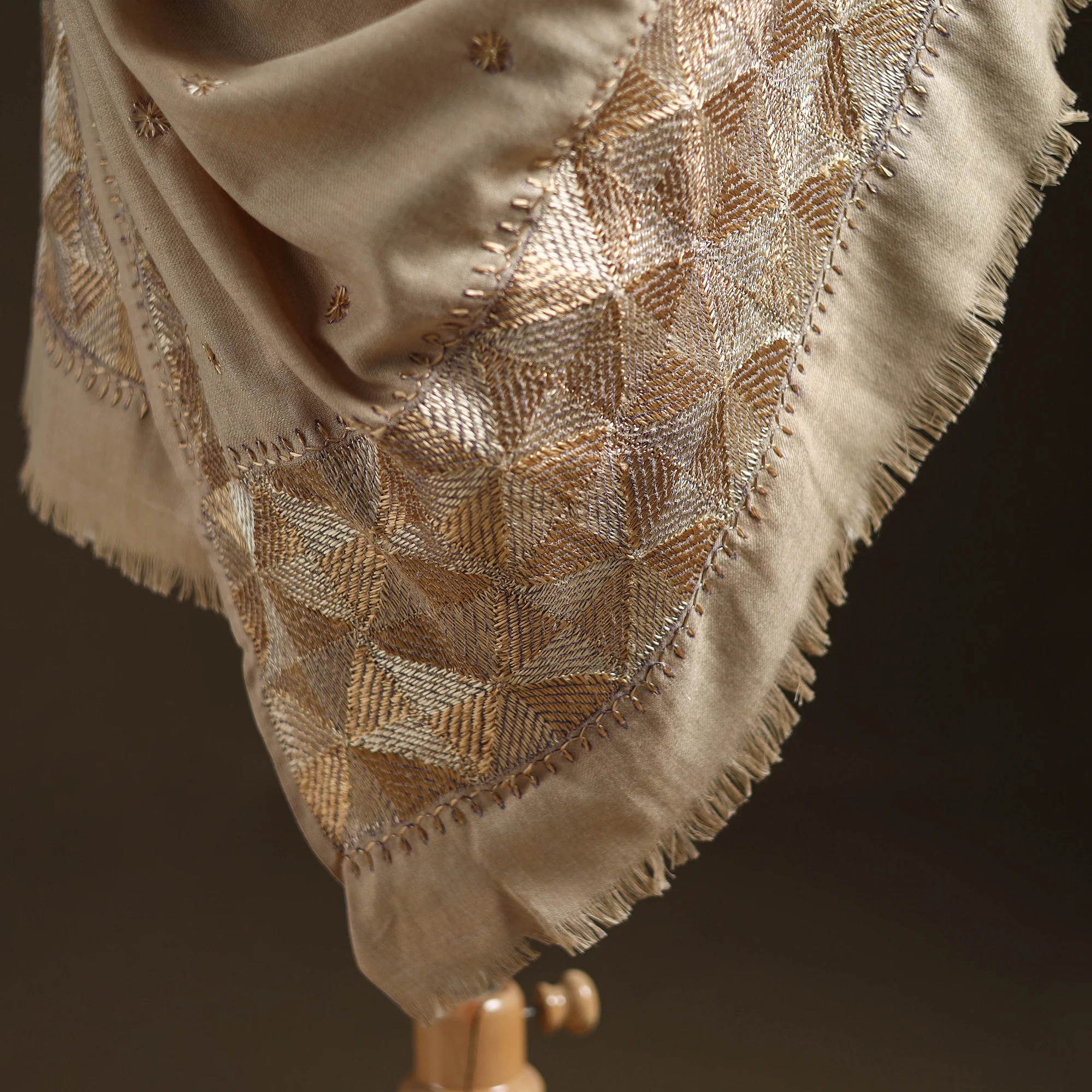 Beige - Hand Embroidered Phulkari Wool Shawl 03 - Image 4