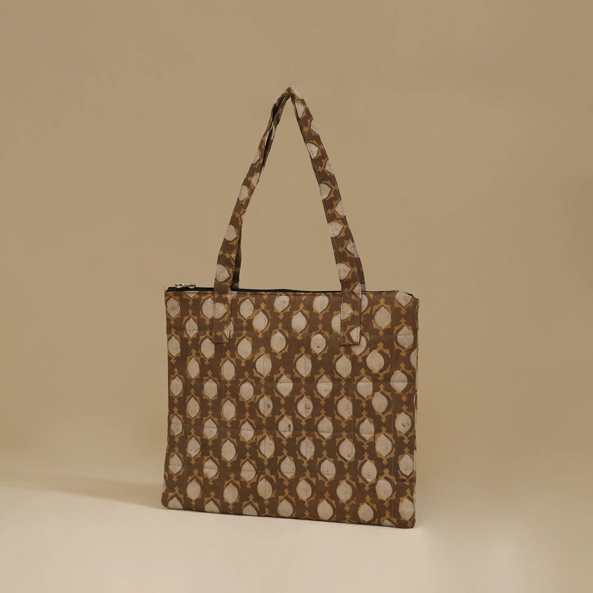 Handcrafted Cotton Quilted Handbag 08 - Image 2
