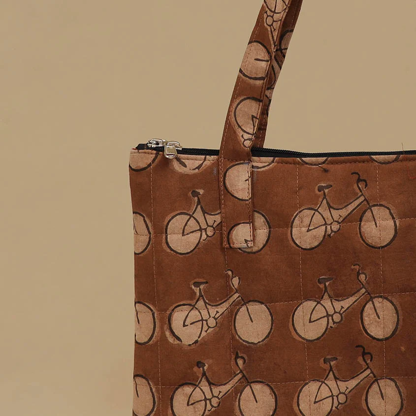 Handcrafted Cotton Quilted Handbag 20 - Image 3