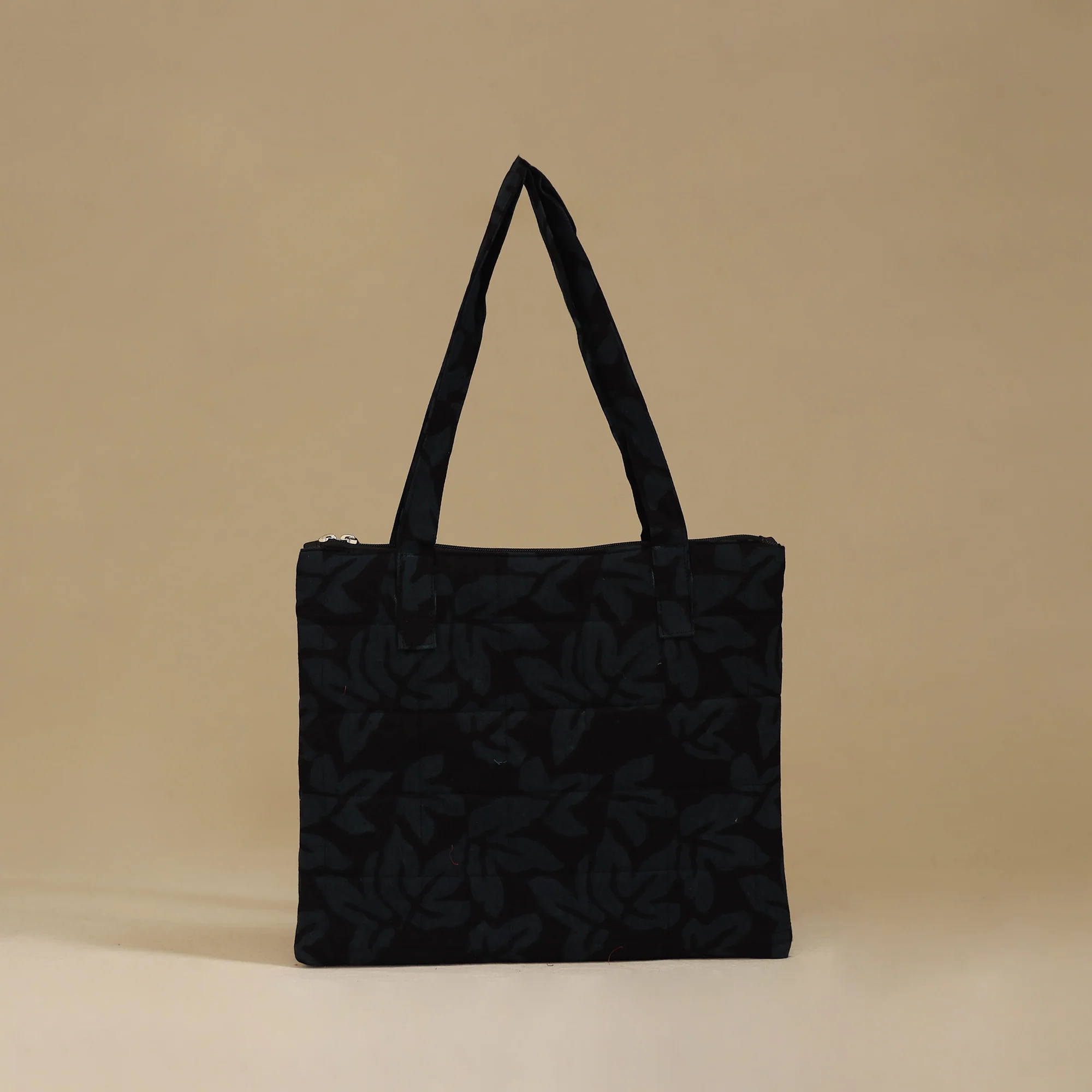 Handcrafted Cotton Quilted Handbag 22
