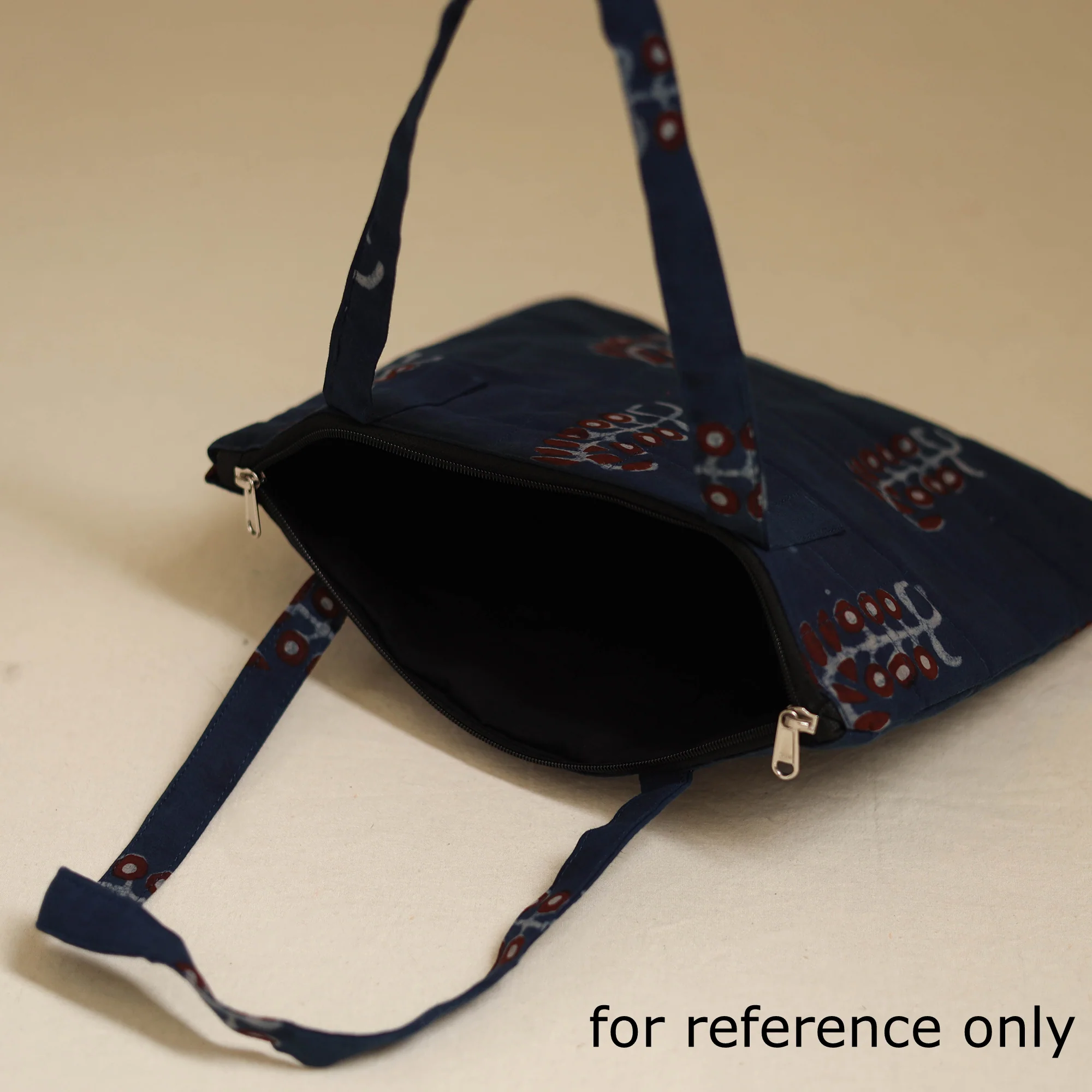 Handcrafted Cotton Quilted Handbag 40 - Image 4