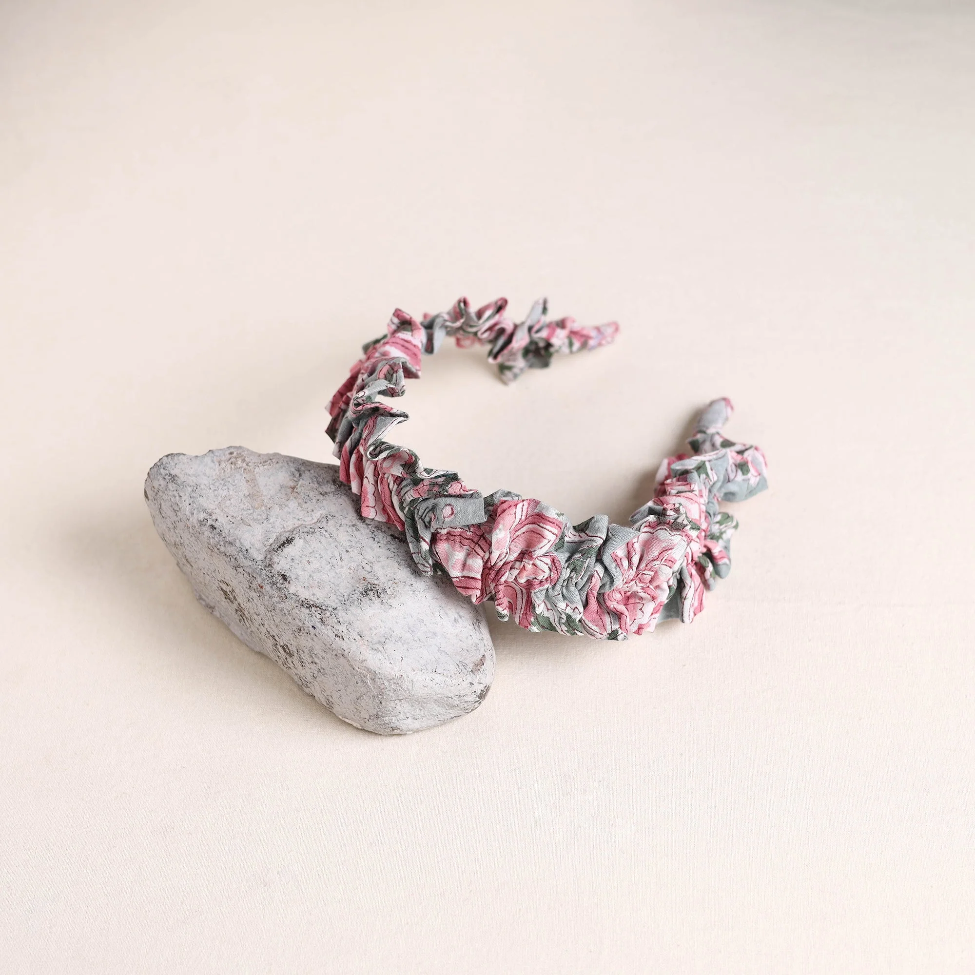 Green - Handcrafted Fab Artwork Hair Band 08