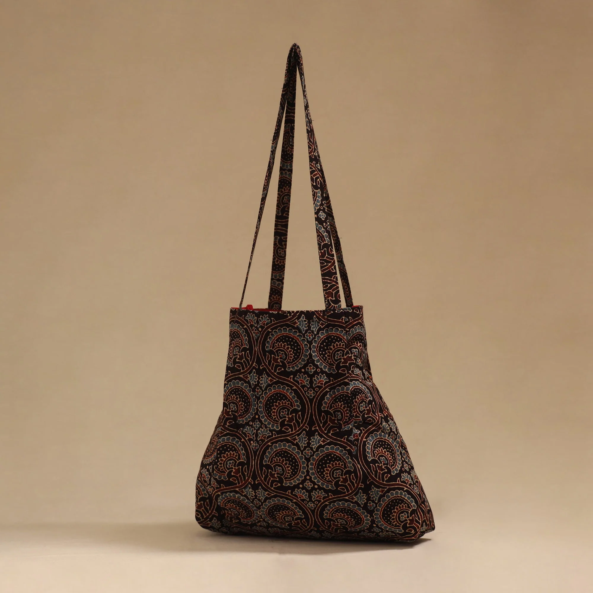 Black - Handcrafted Fabric Jhola Bag 65 - Image 2