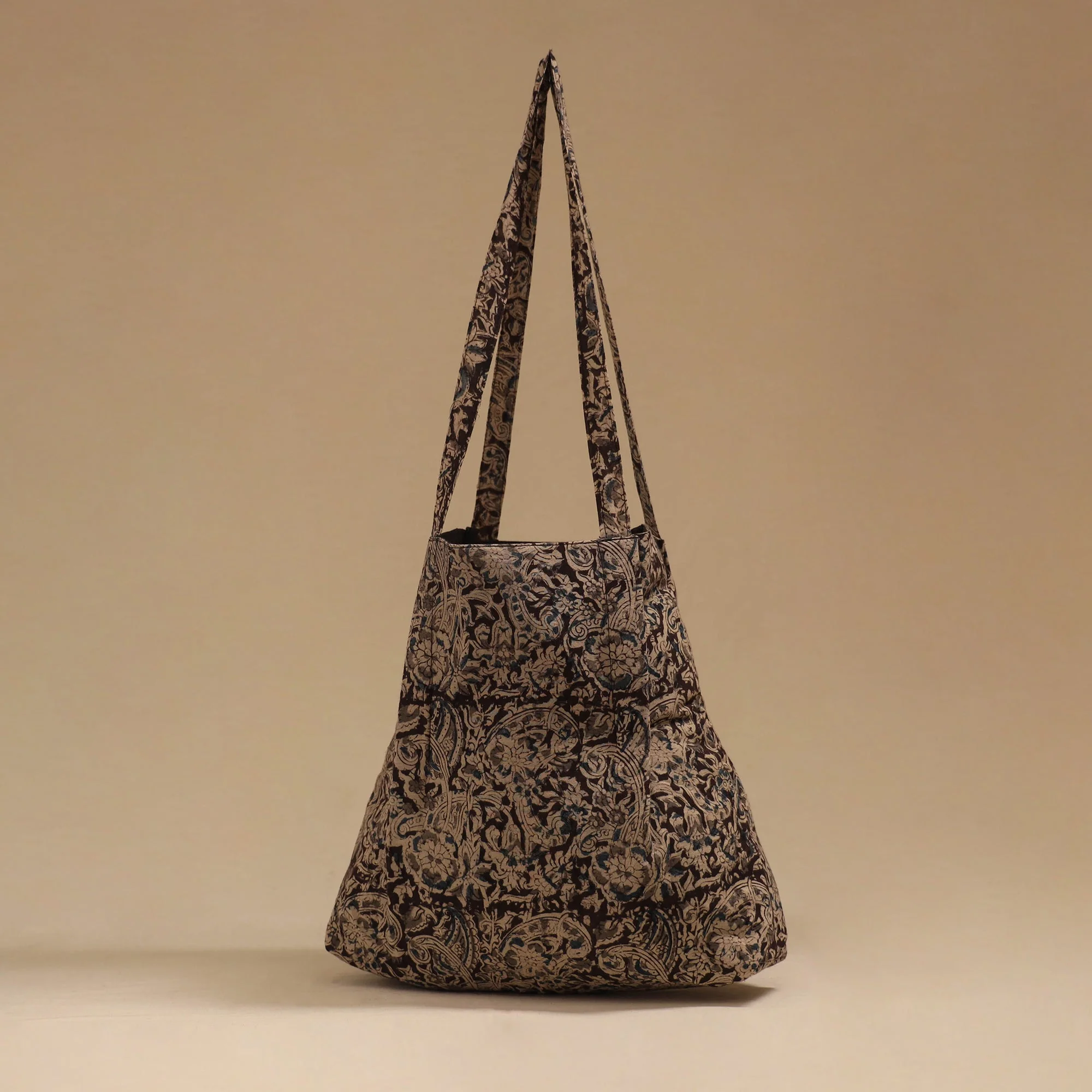 Handcrafted Fabric Jhola Bag  69 - Image 2