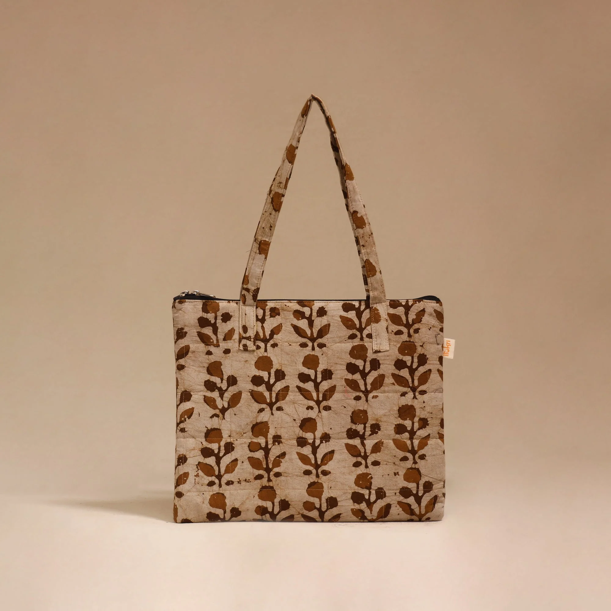 Beige - Handcrafted Quilted Handbag 25