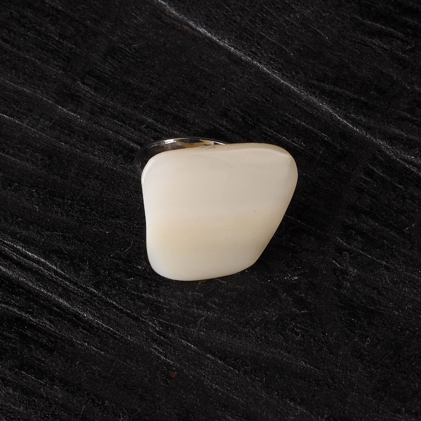 White - Handcrafted Seashell Ring (Adjustable) 19 - Image 2