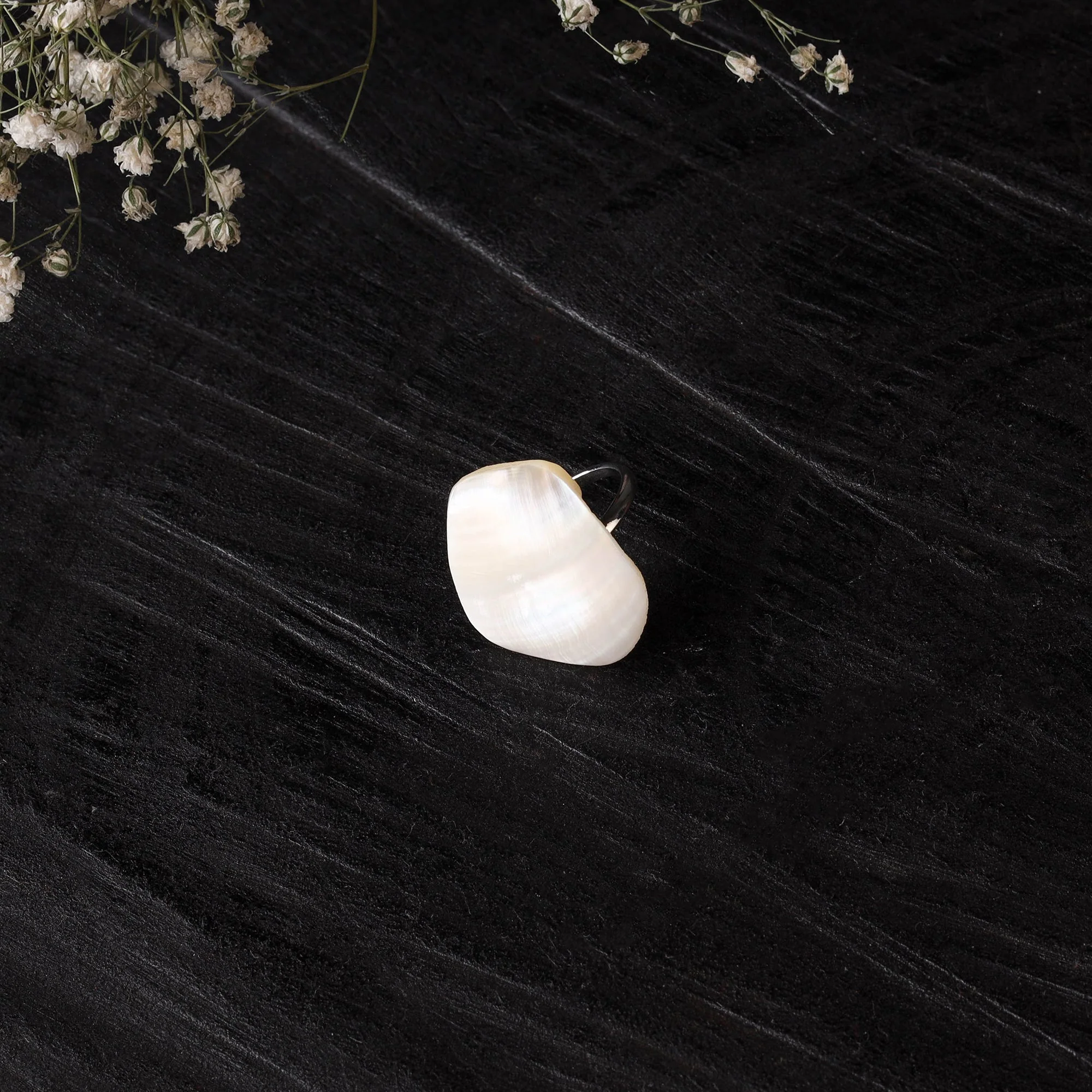 White - Handcrafted Seashell Ring (Adjustable) 20