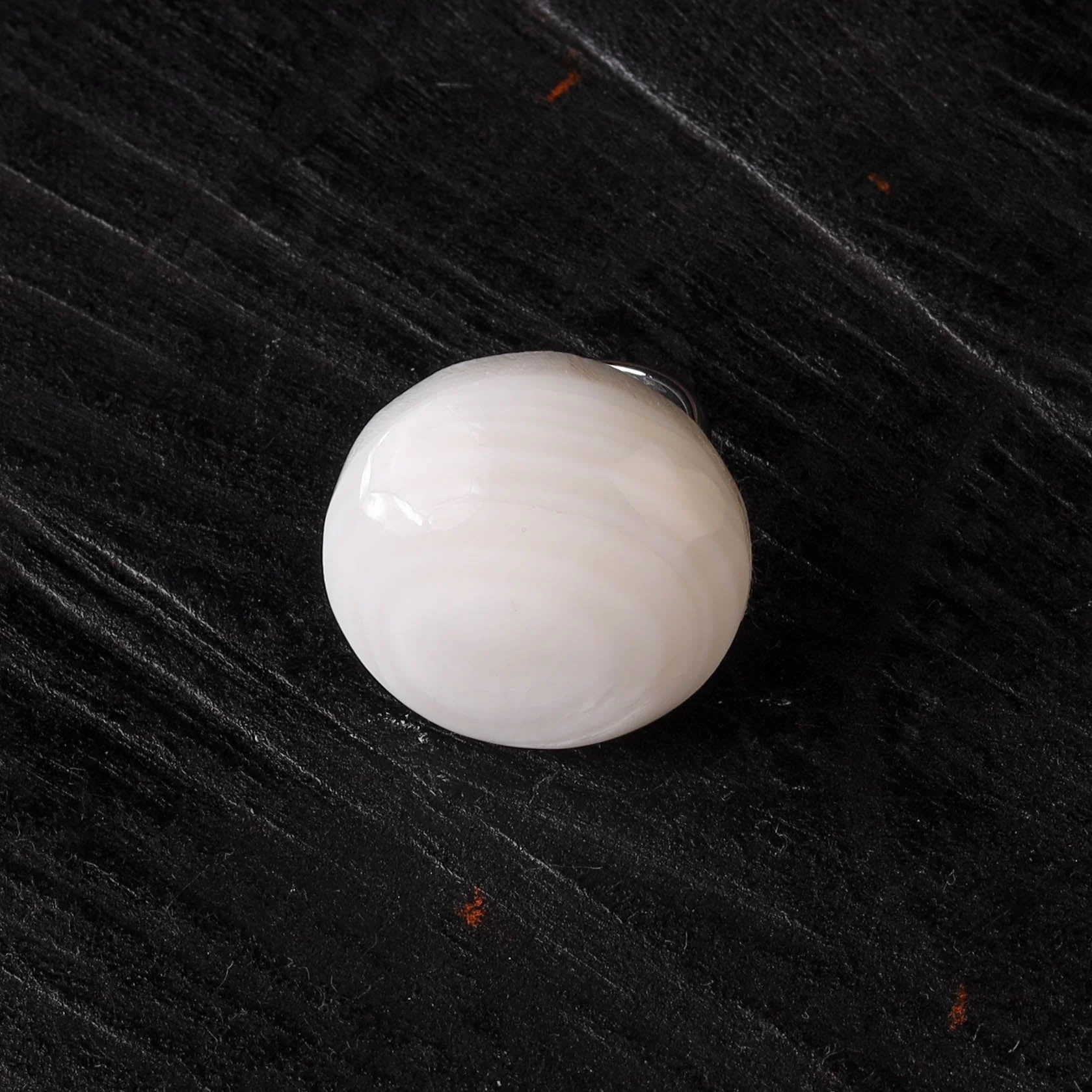 White - Handcrafted Seashell Ring (Adjustable) 24 - Image 2