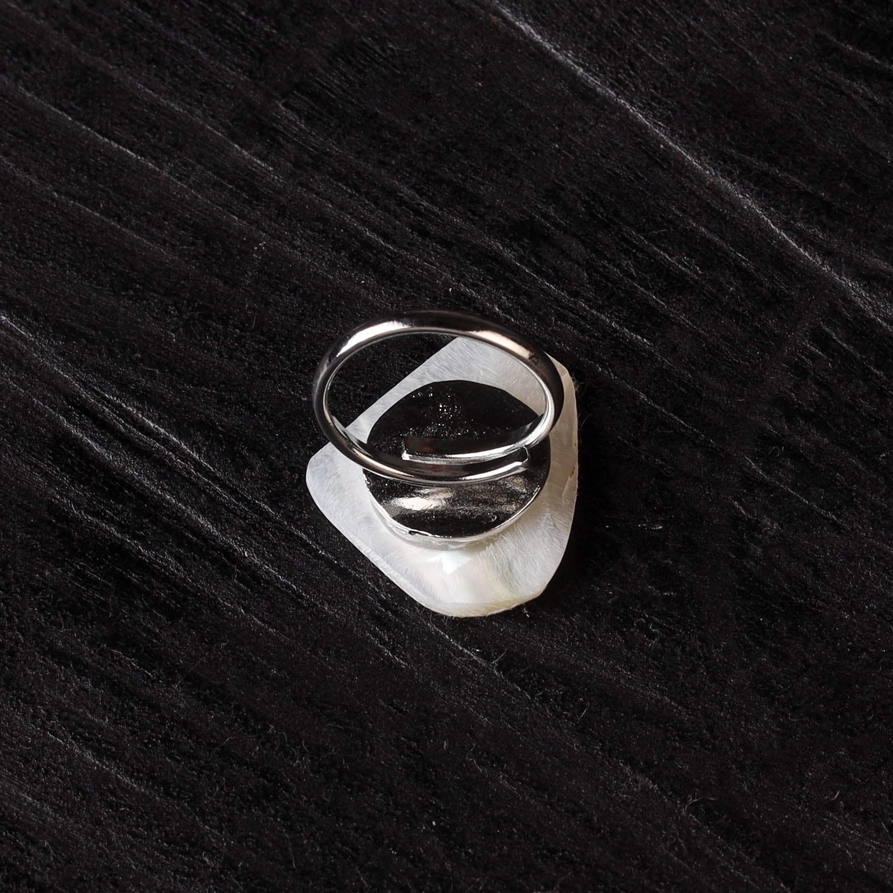 Beige - Handcrafted Seashell Ring (Adjustable) 28 - Image 3