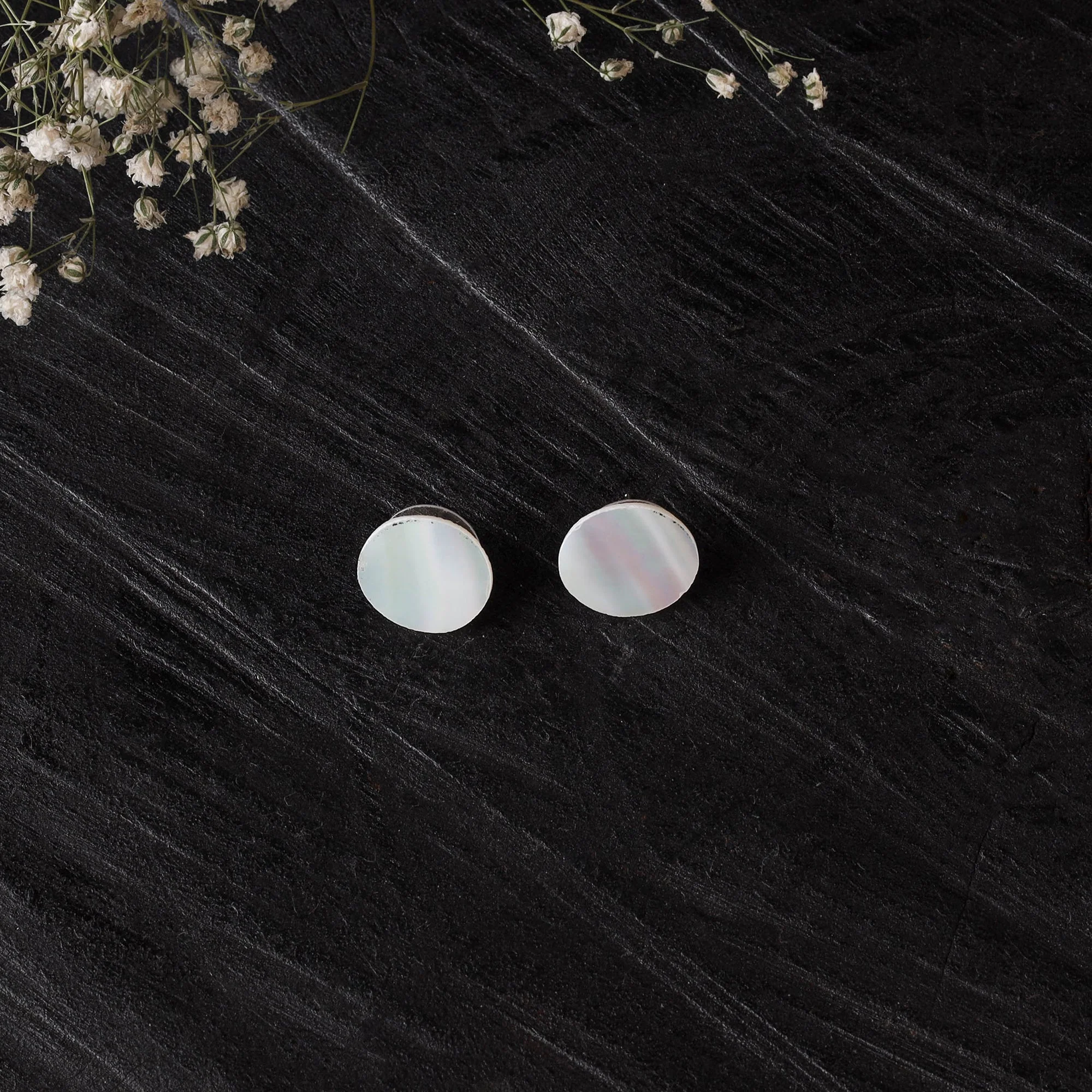 White - Handcrafted Seashell Stud Earrings 48