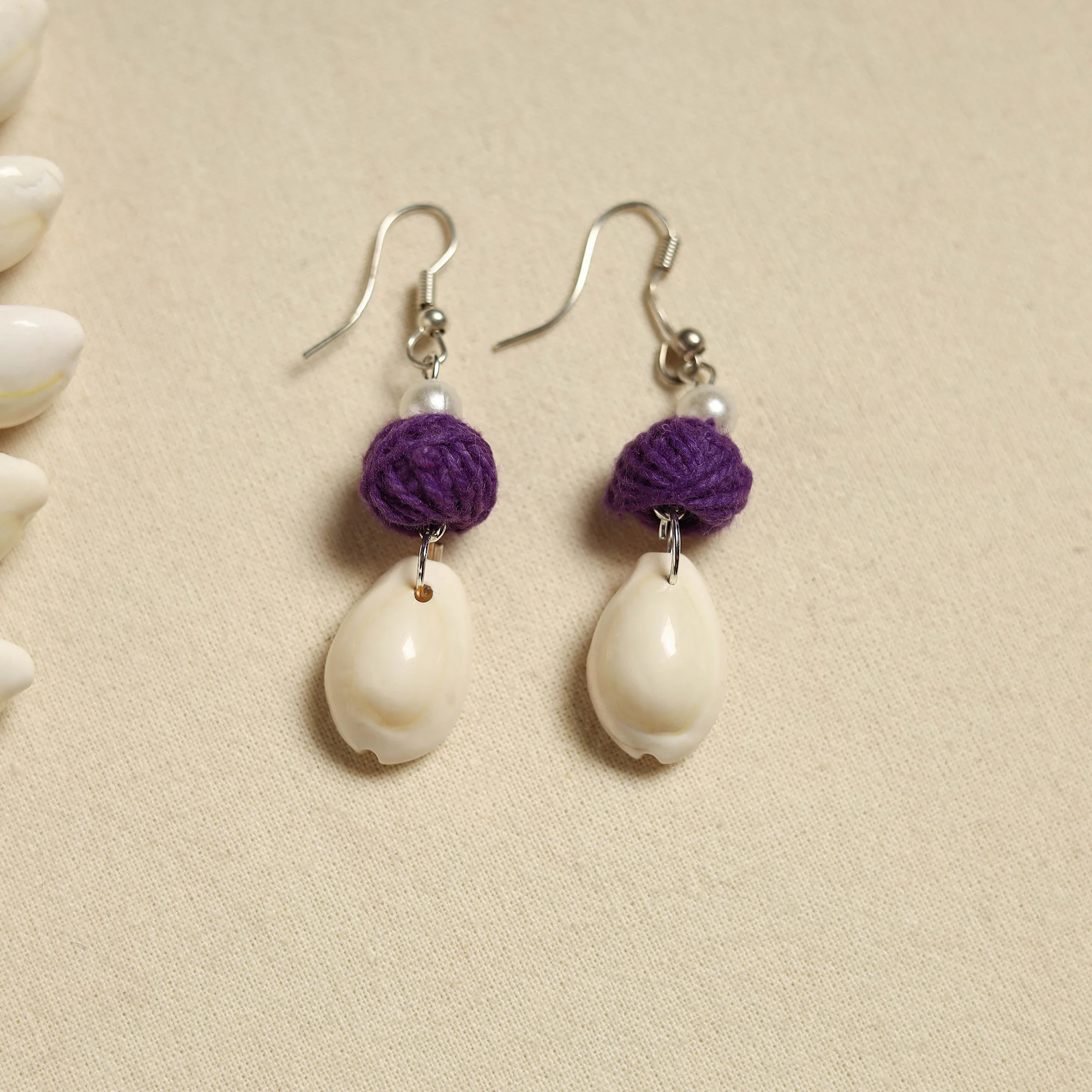 Handcrafted Thread Beads Shell Work Necklace Set 03 - Image 3