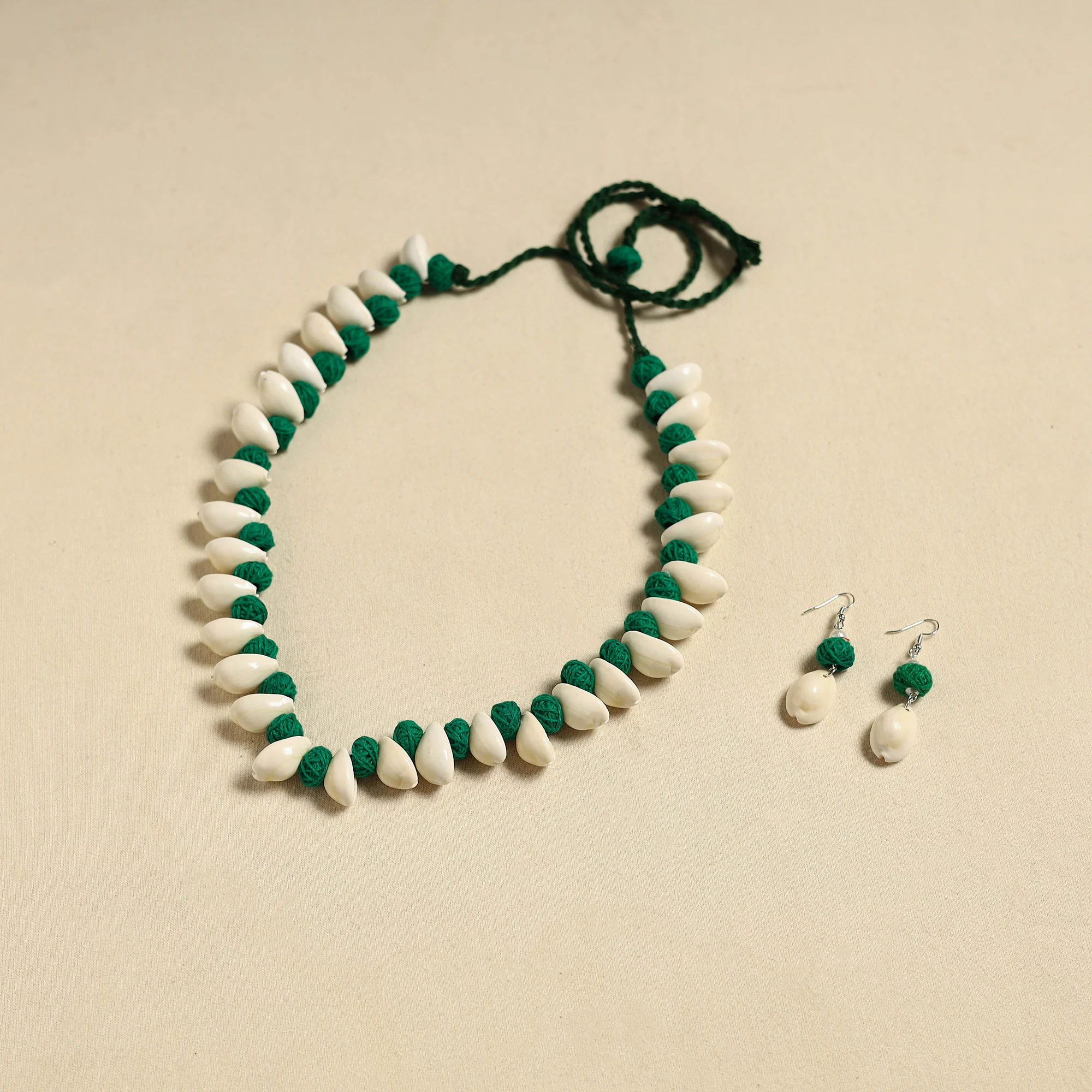 Handcrafted Thread Beads Shell Work Necklace Set 11 - Image 2