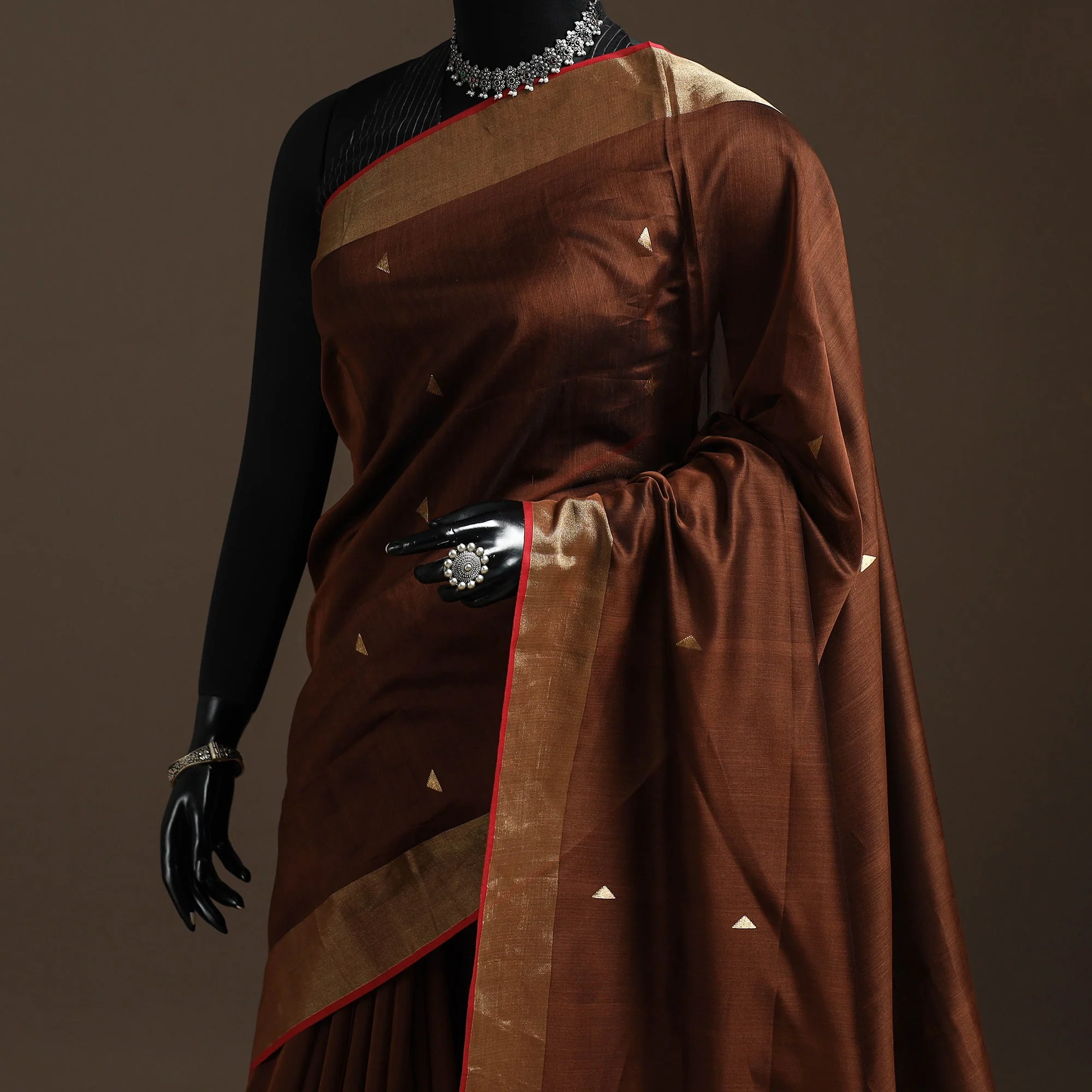 Brown - Handloom Buti Maheshwari Saree with Zari Border 21 - Image 2