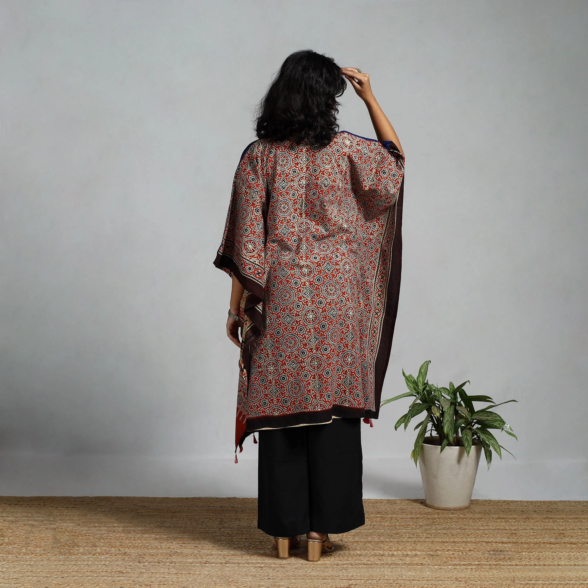 Handloom Cotton Block Print Natural Dyed Medium Ajrakh Kaftan 15 - Image 4