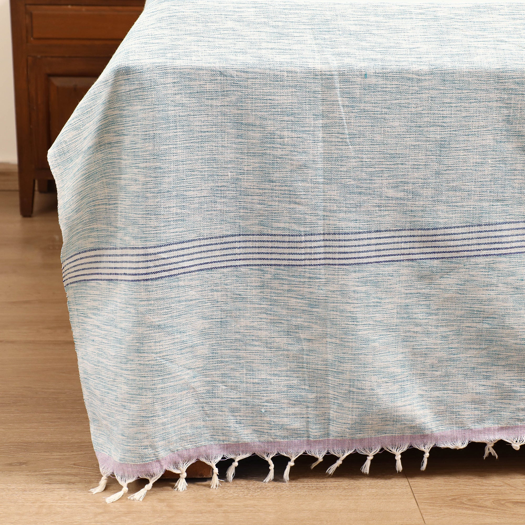 Handloom Cotton Double Bedsheet (108 x 90 in) 03 - Image 3