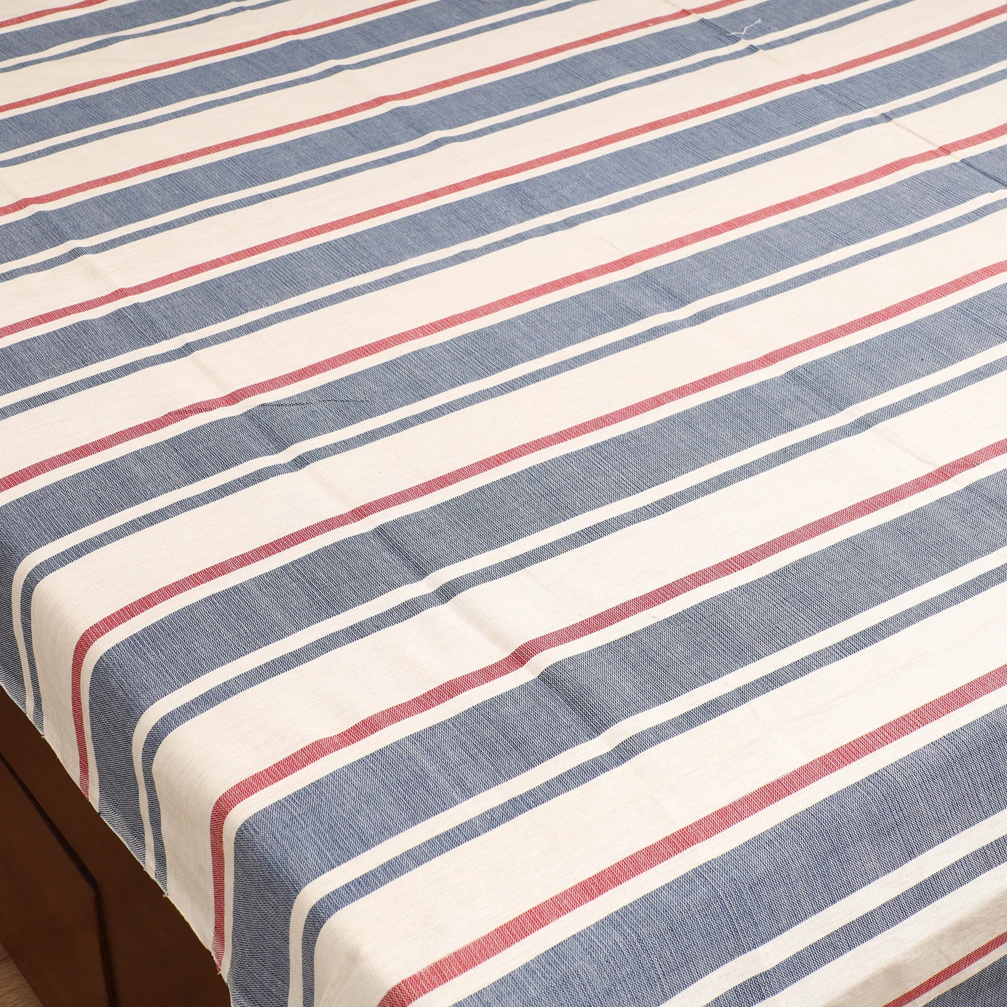 Handloom Cotton Double Bedsheet (108 x 90 in) 128 - Image 2