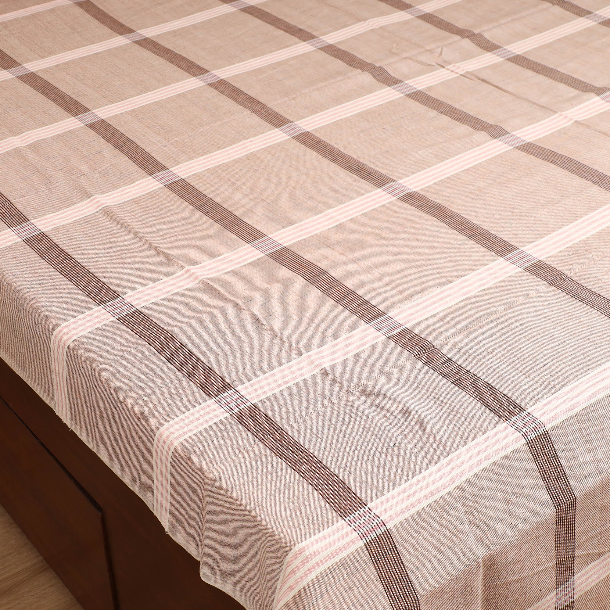 Handloom Cotton Double Bedsheet (108 x 90 in) 140 - Image 2