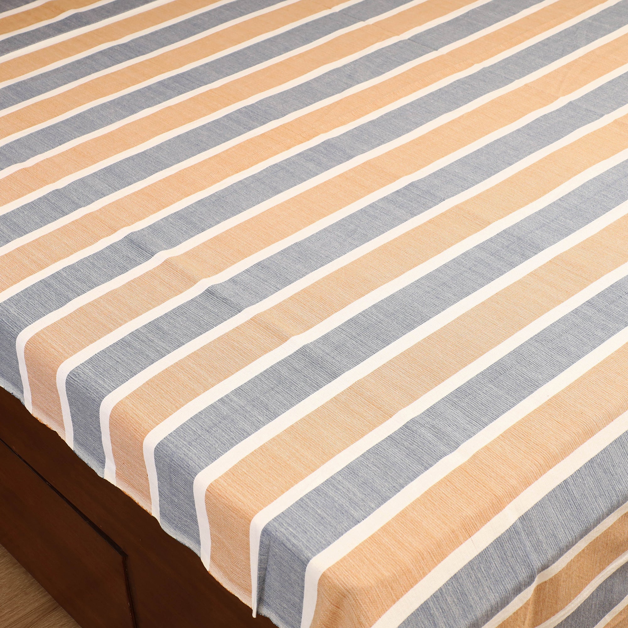 Handloom Cotton Double Bedsheet (108 x 90 in) 19 - Image 2