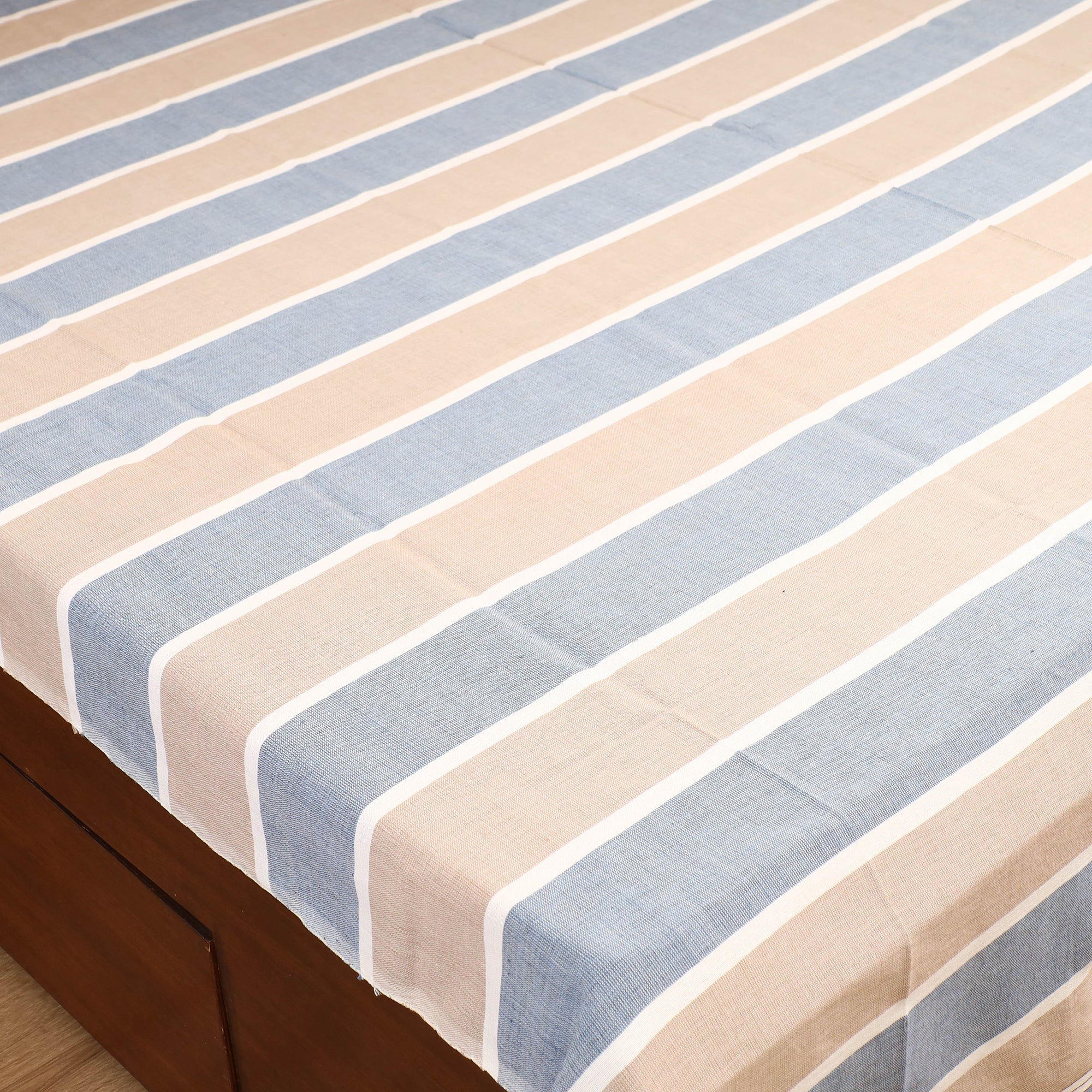 Handloom Cotton Double Bedsheet (108 x 90 in) 23 - Image 2
