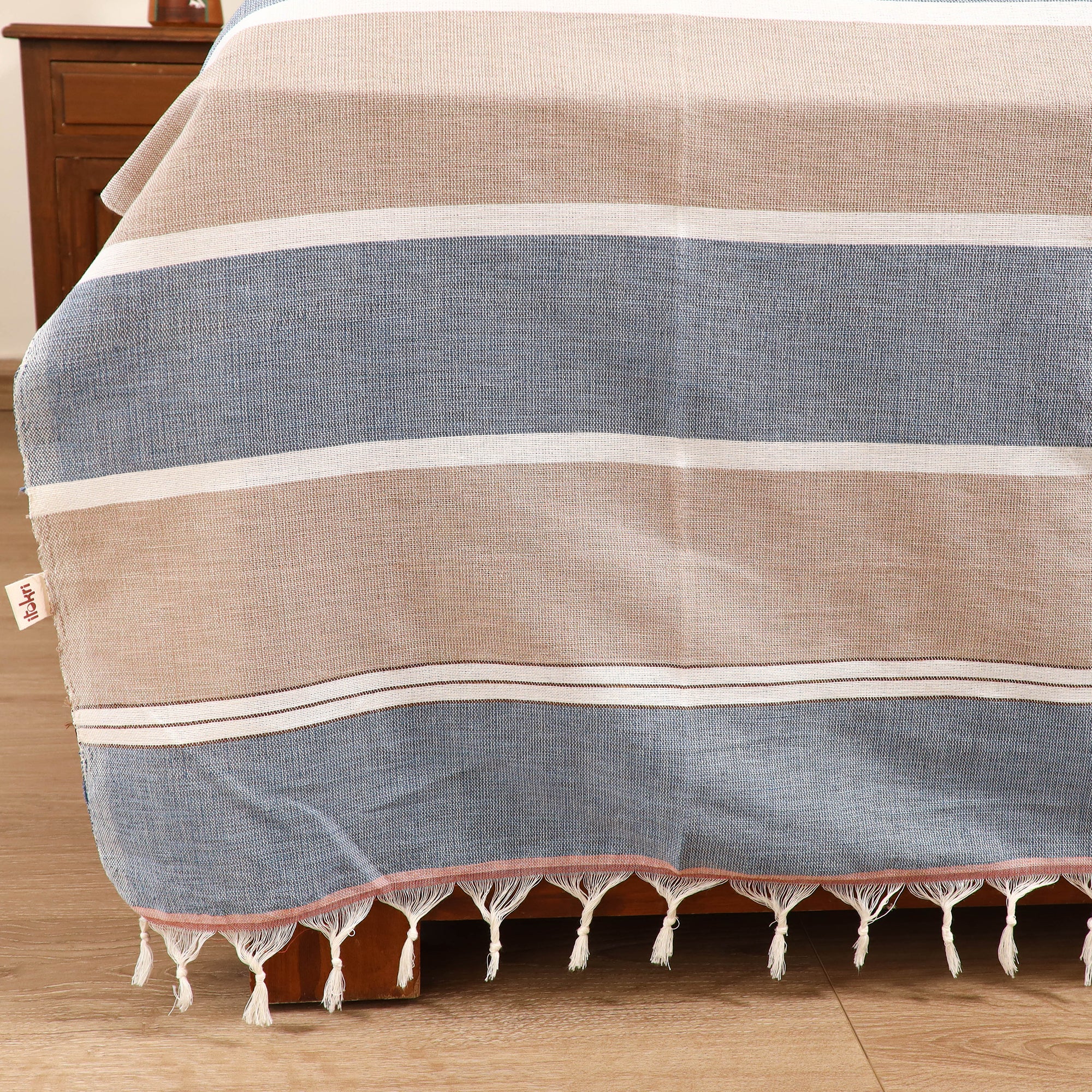 Handloom Cotton Double Bedsheet (108 x 90 in) 23 - Image 3