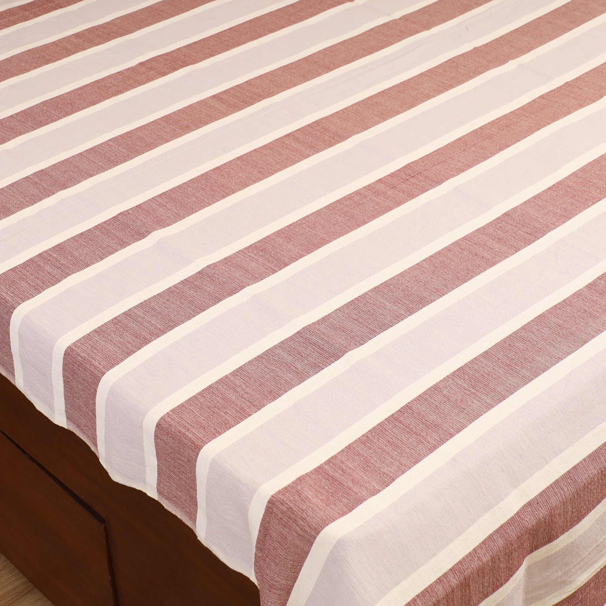 Handloom Cotton Double Bedsheet (108 x 90 in) 32 - Image 2