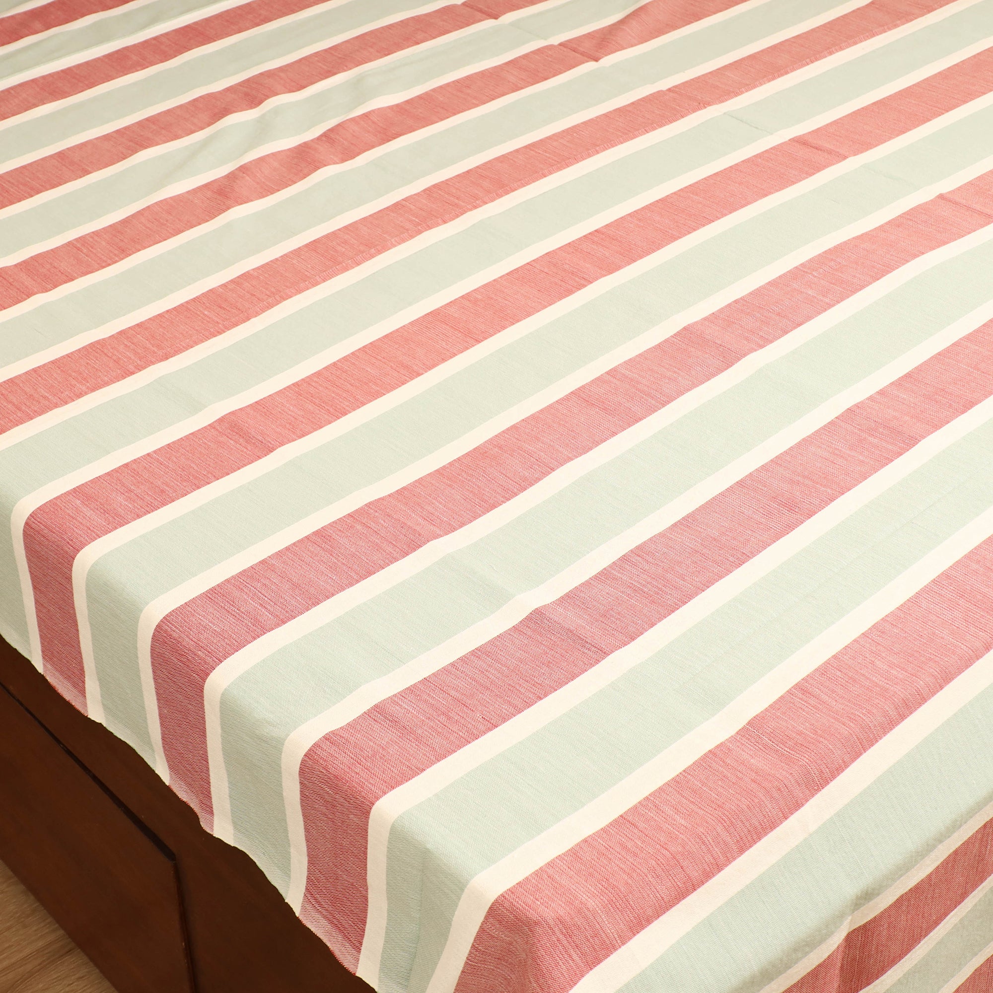 Handloom Cotton Double Bedsheet (108 x 90 in) 46 - Image 2