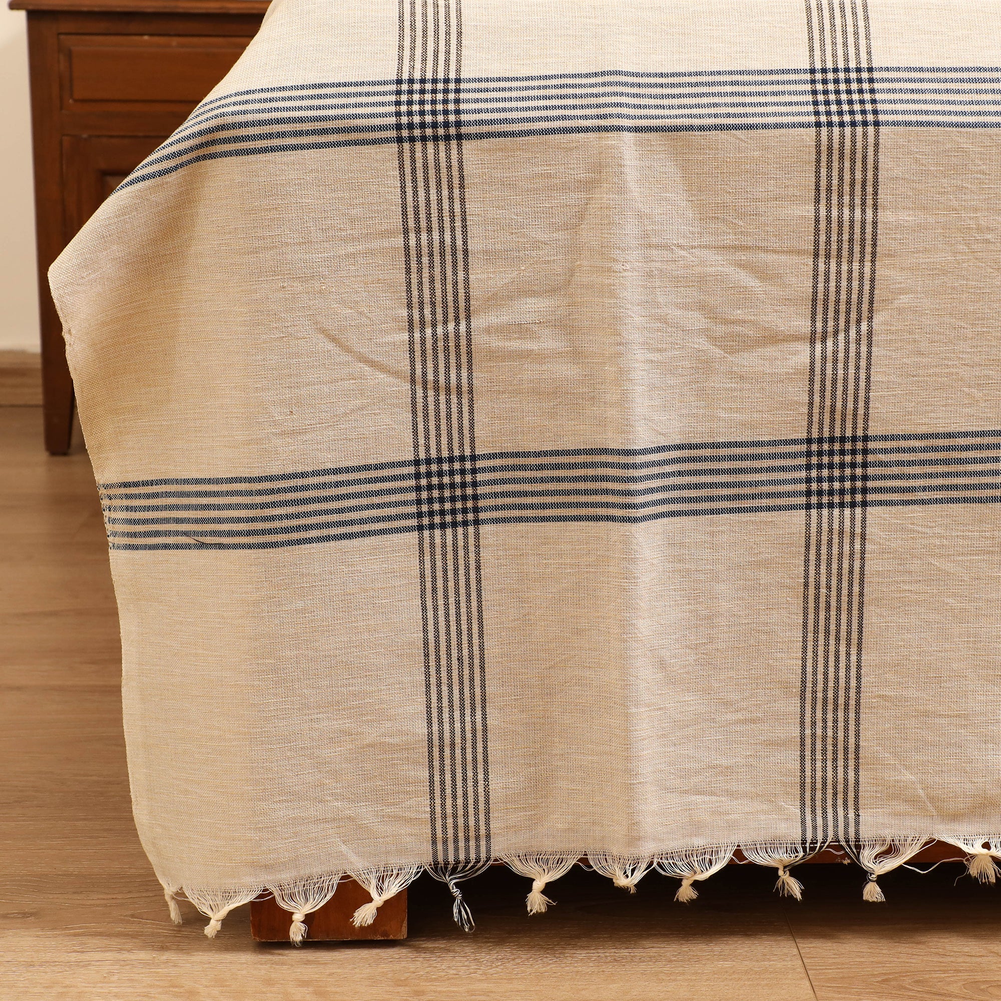 Handloom Cotton Double Bedsheet (108 x 90 in) 54 - Image 3