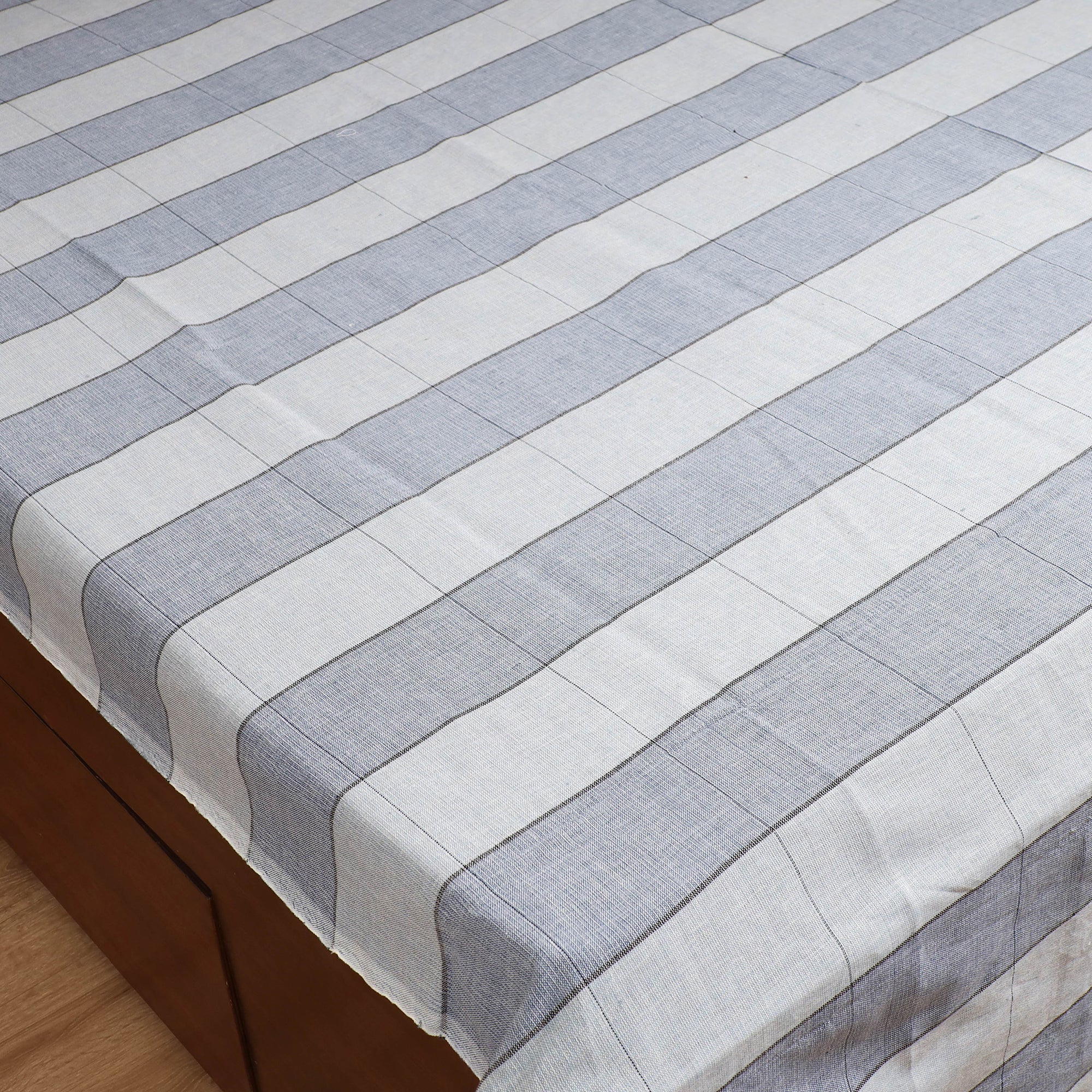 Handloom Cotton Double Bedsheet (108 x 90 in) 78 - Image 2