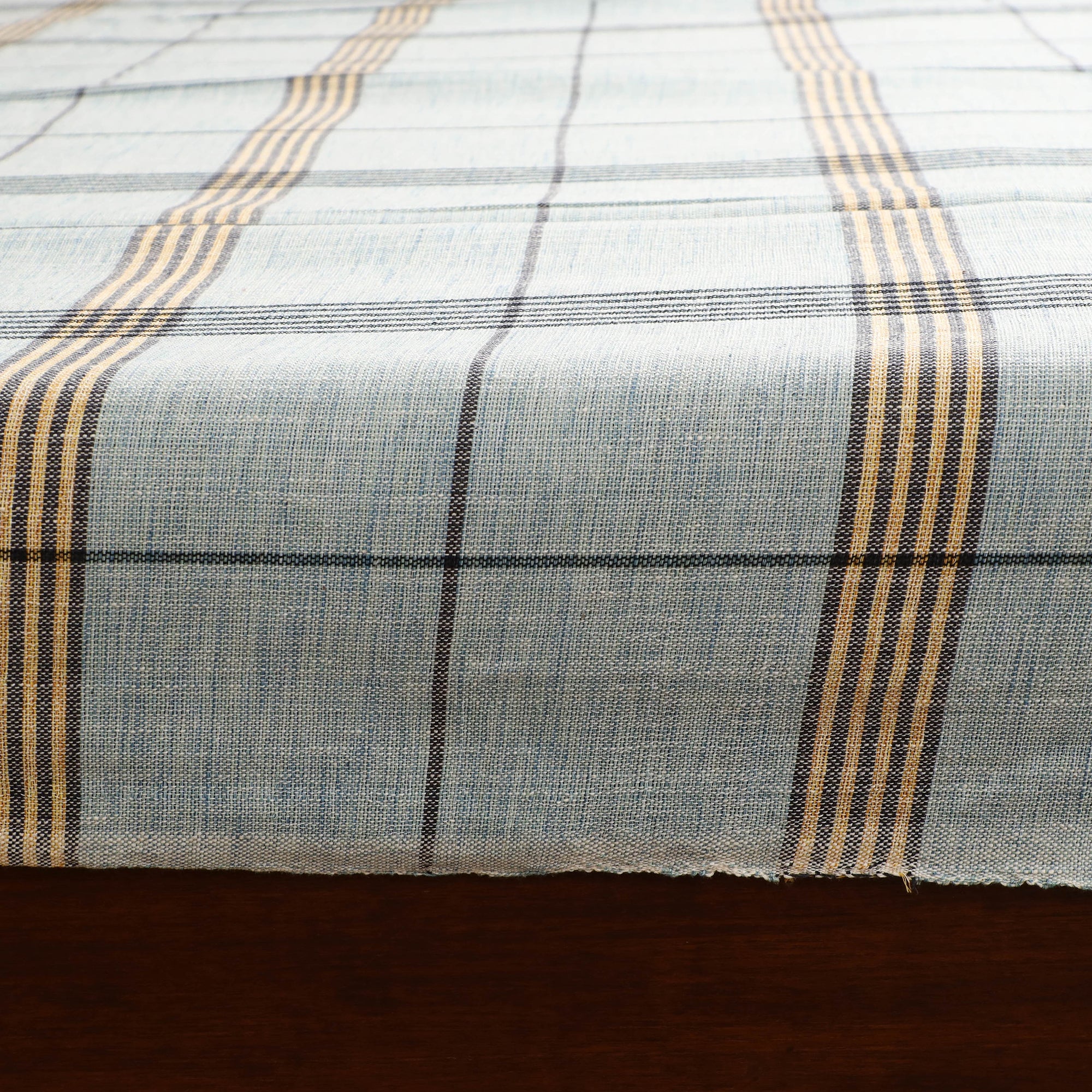 Handloom Cotton Double Bedsheet (108 x 90 in) 80 - Image 4