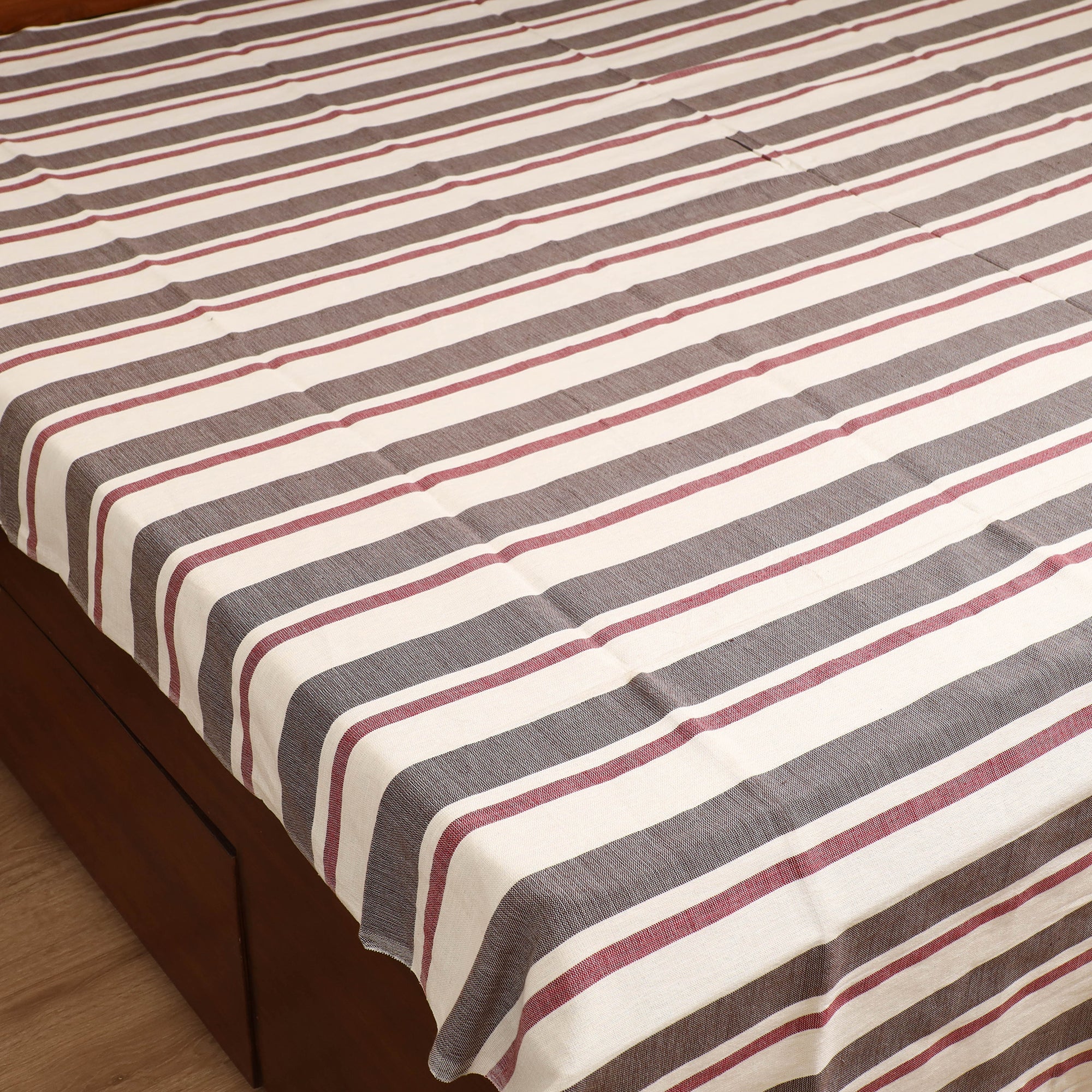 Handloom Cotton Double Bedsheet (108 x 90 in) 98 - Image 2