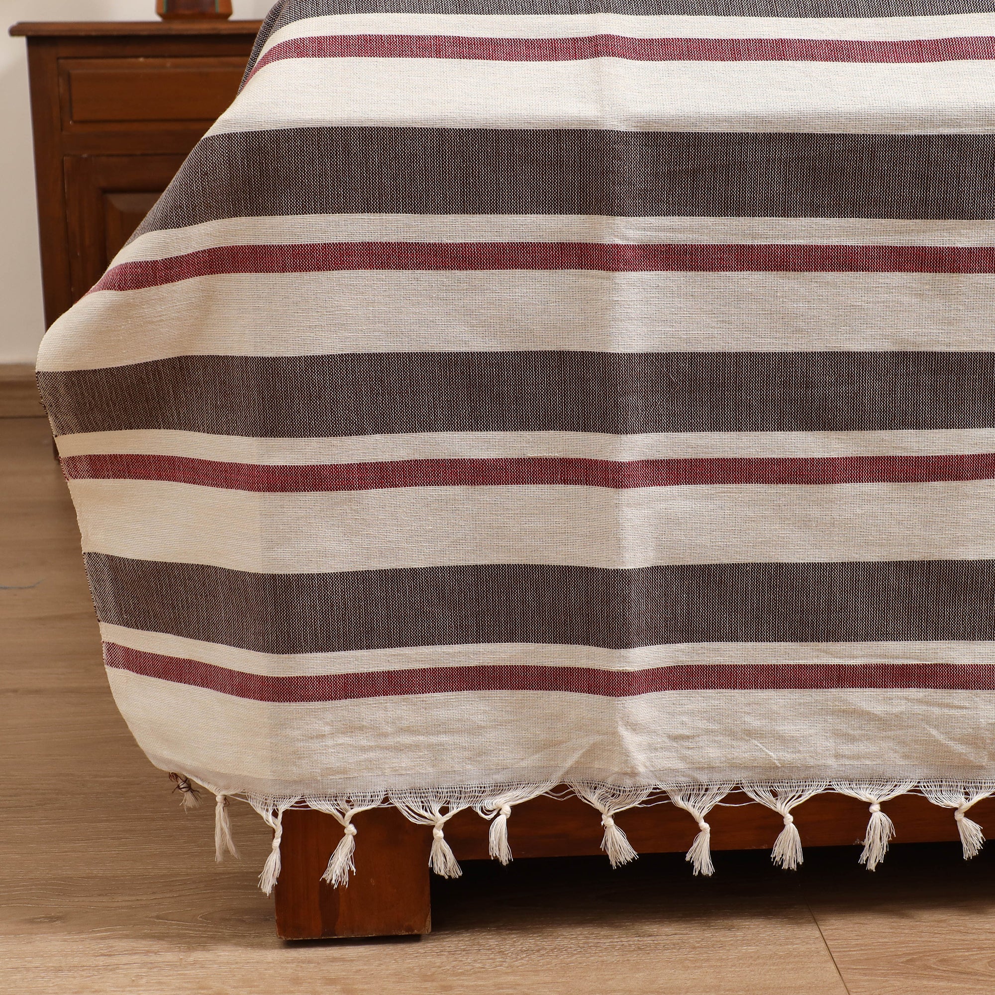 Handloom Cotton Double Bedsheet (108 x 90 in) 98 - Image 3