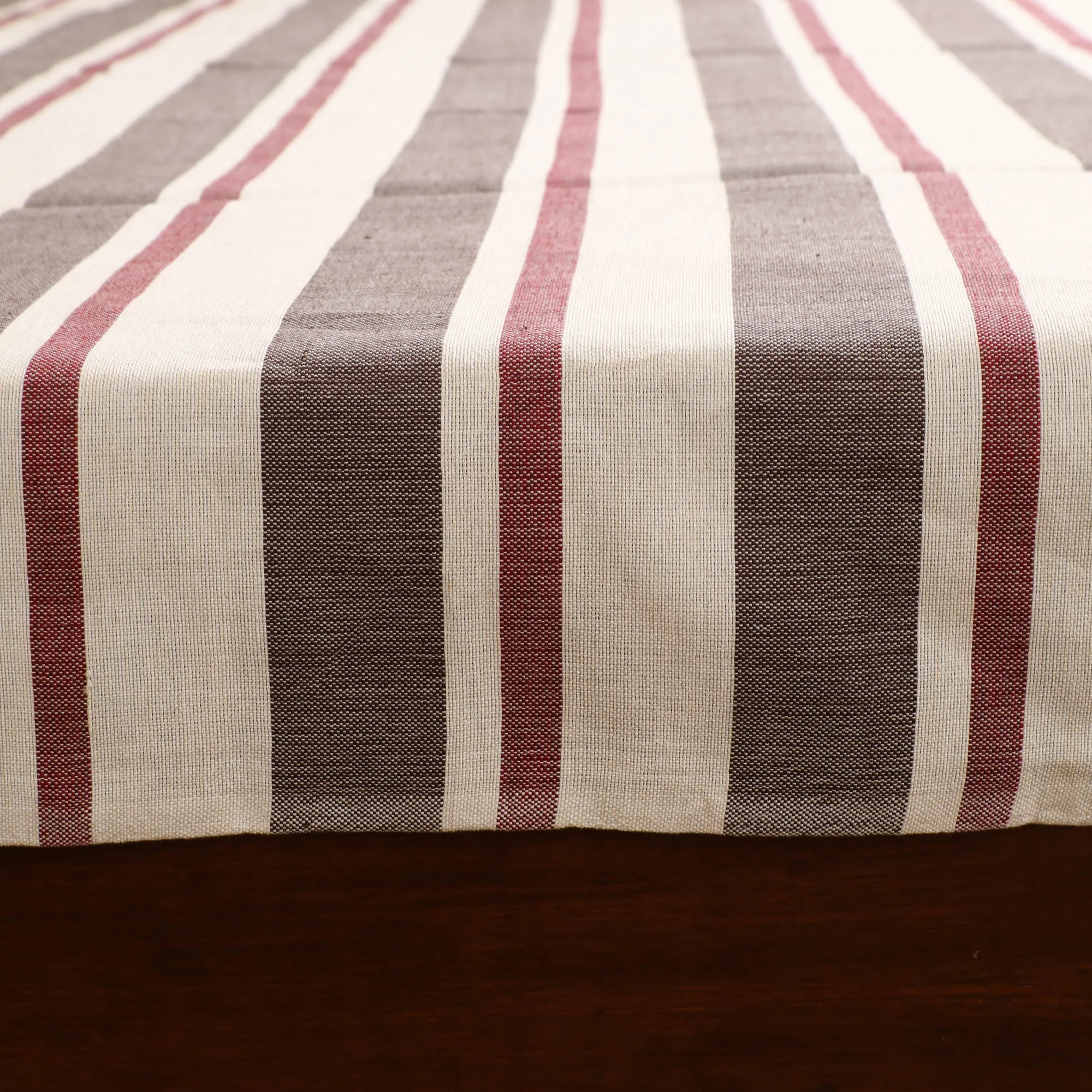 Handloom Cotton Double Bedsheet (108 x 90 in) 98 - Image 4