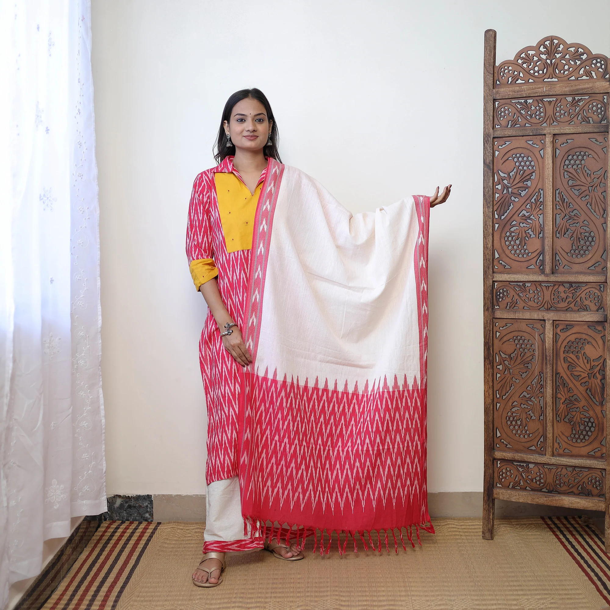 Pink - Handloom Cotton Pochampally Ikat Kurta Set 01 - Image 2