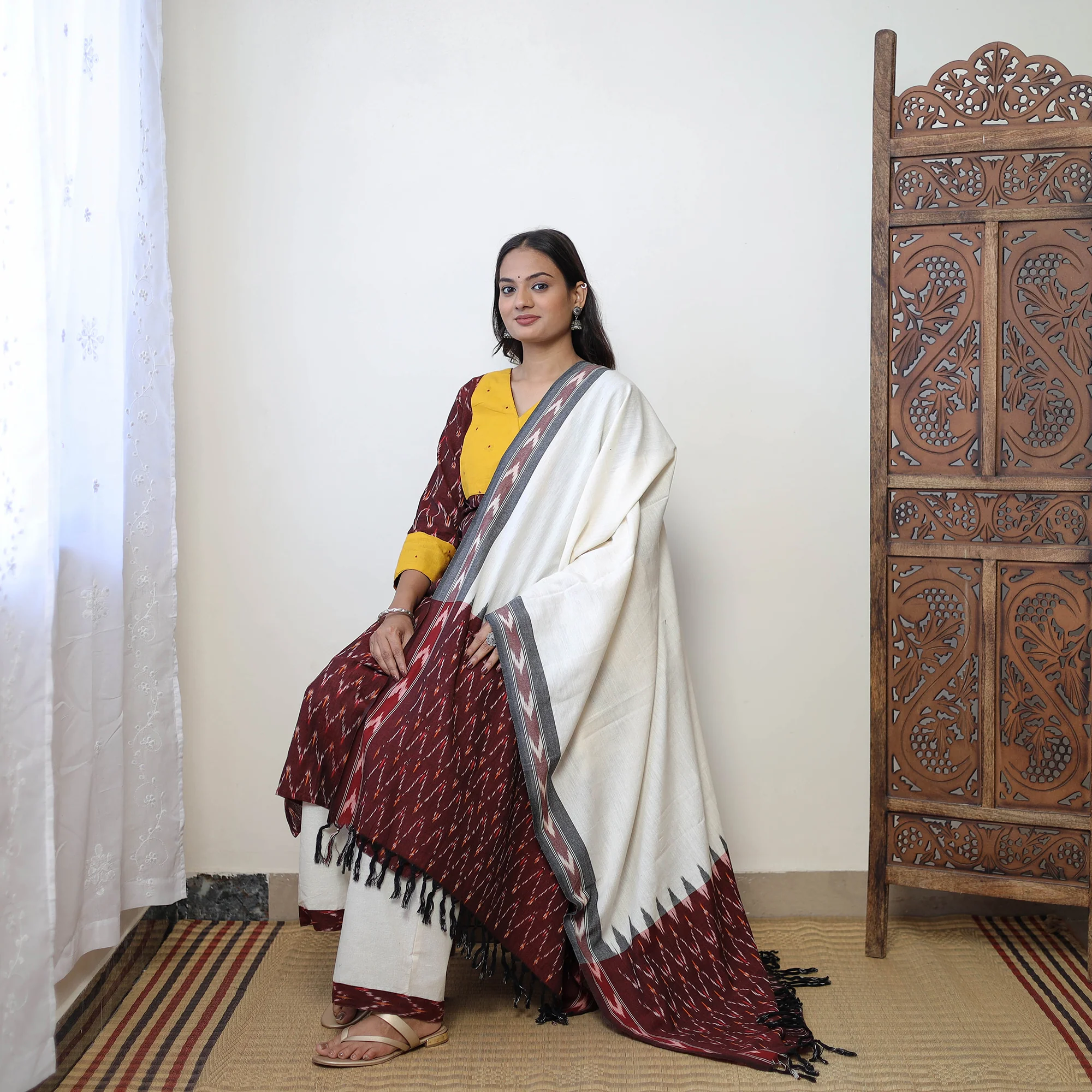 Maroon - Handloom Cotton Pochampally Ikat Kurta Set 16 - Image 3