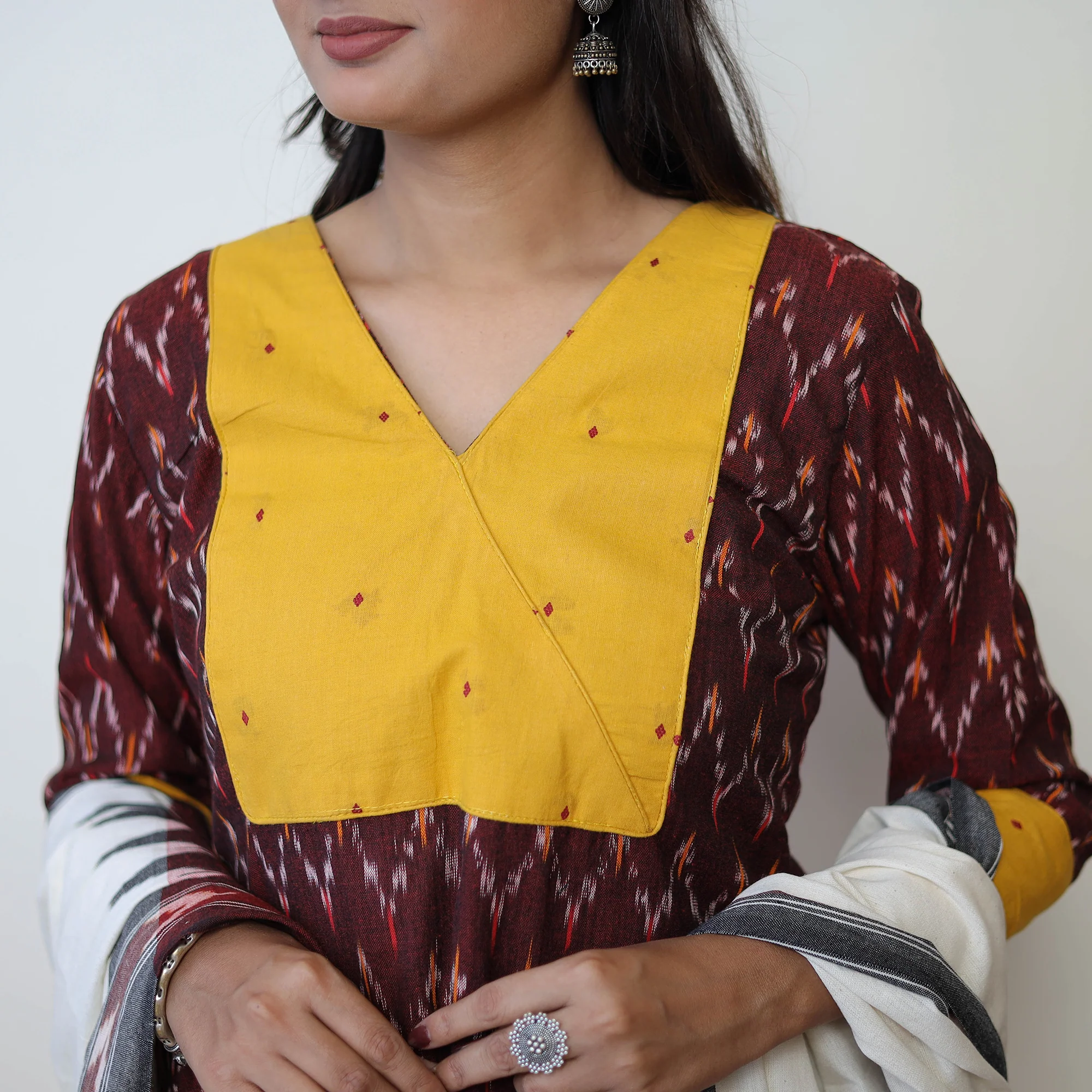 Maroon - Handloom Cotton Pochampally Ikat Kurta Set 16 - Image 5