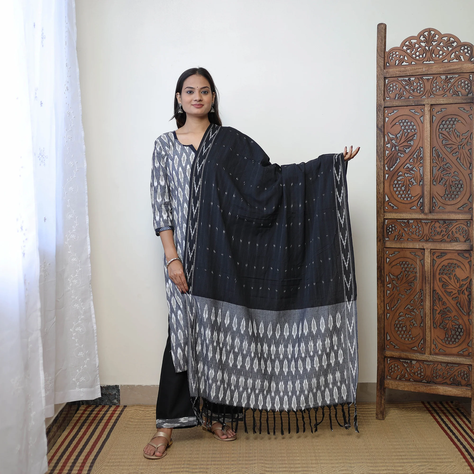 Grey - Handloom Cotton Pochampally Ikat Kurta Set 22 - Image 2