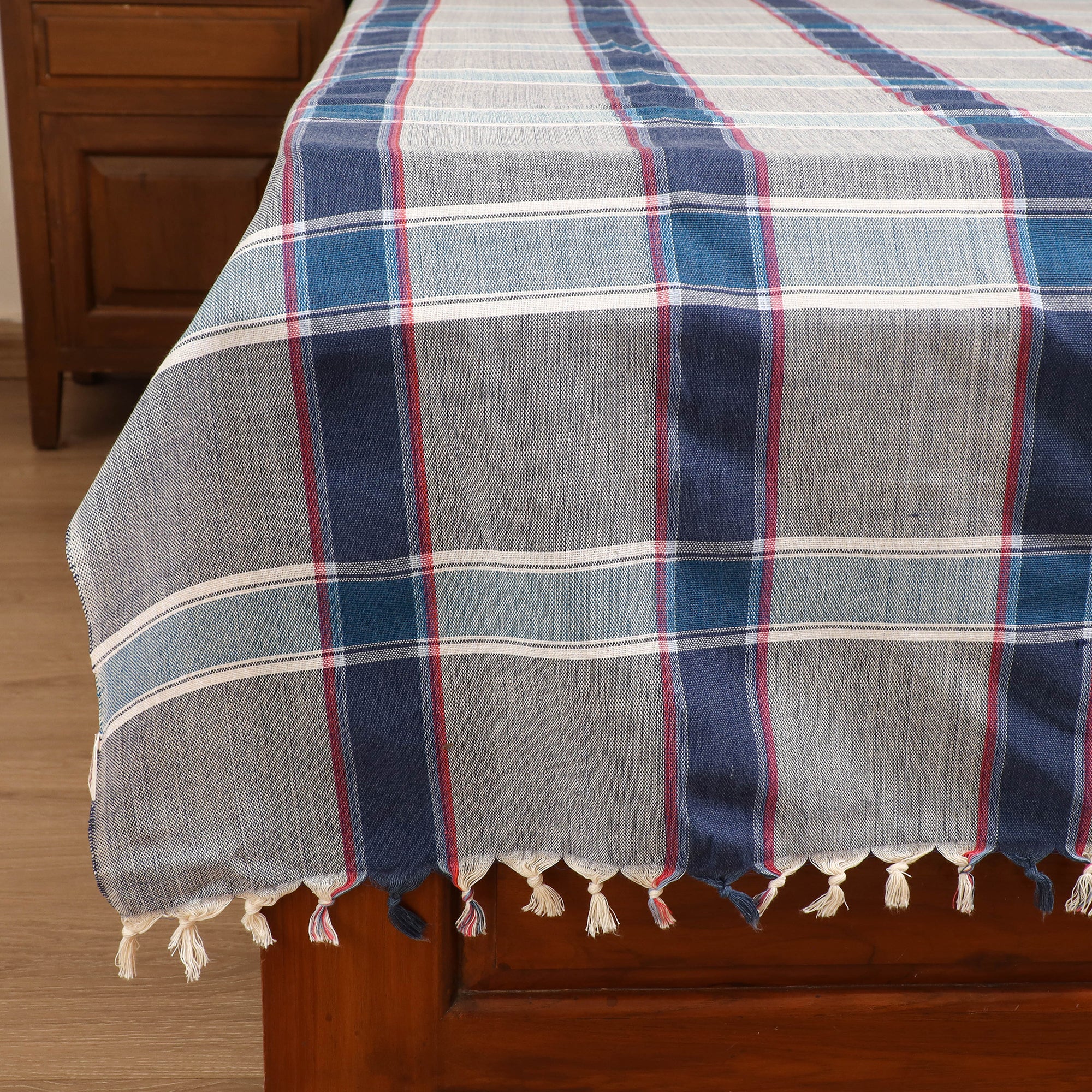 Handloom Cotton Single Bedsheet (90 x 60 in) 201 - Image 4
