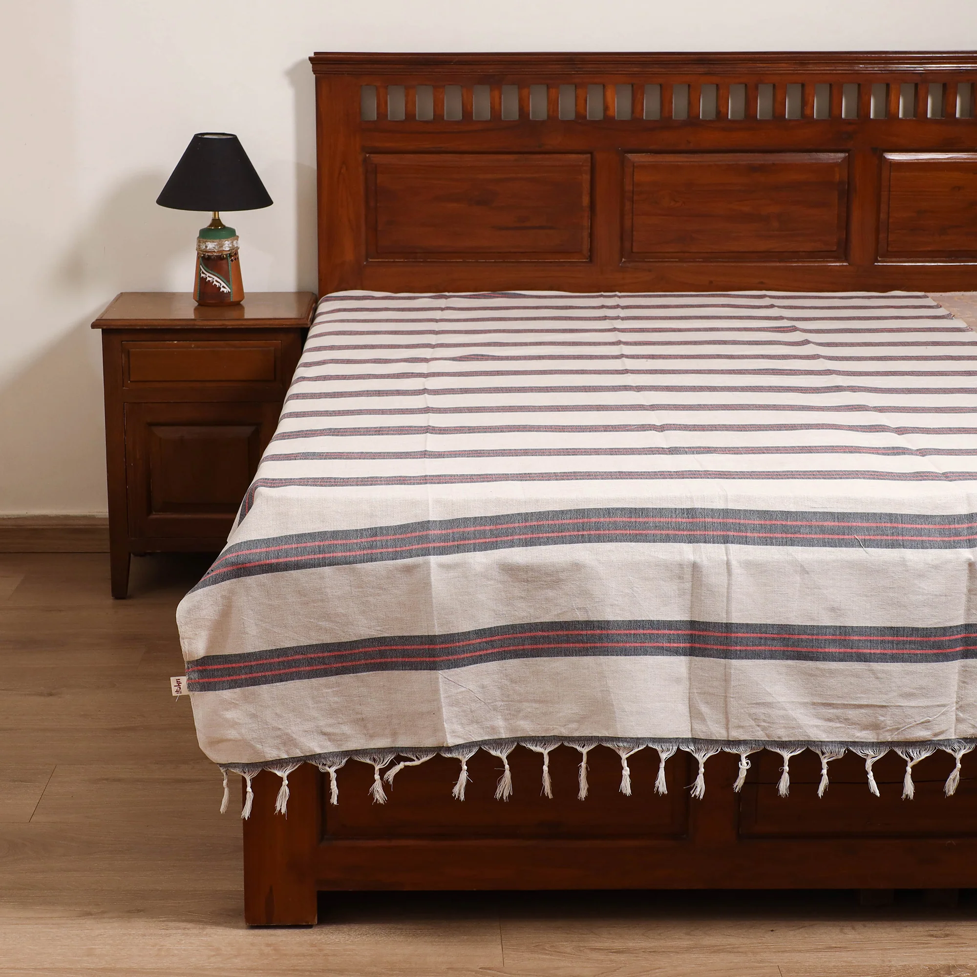 Handloom Cotton Single Bedsheet (90 x 60 in) 244
