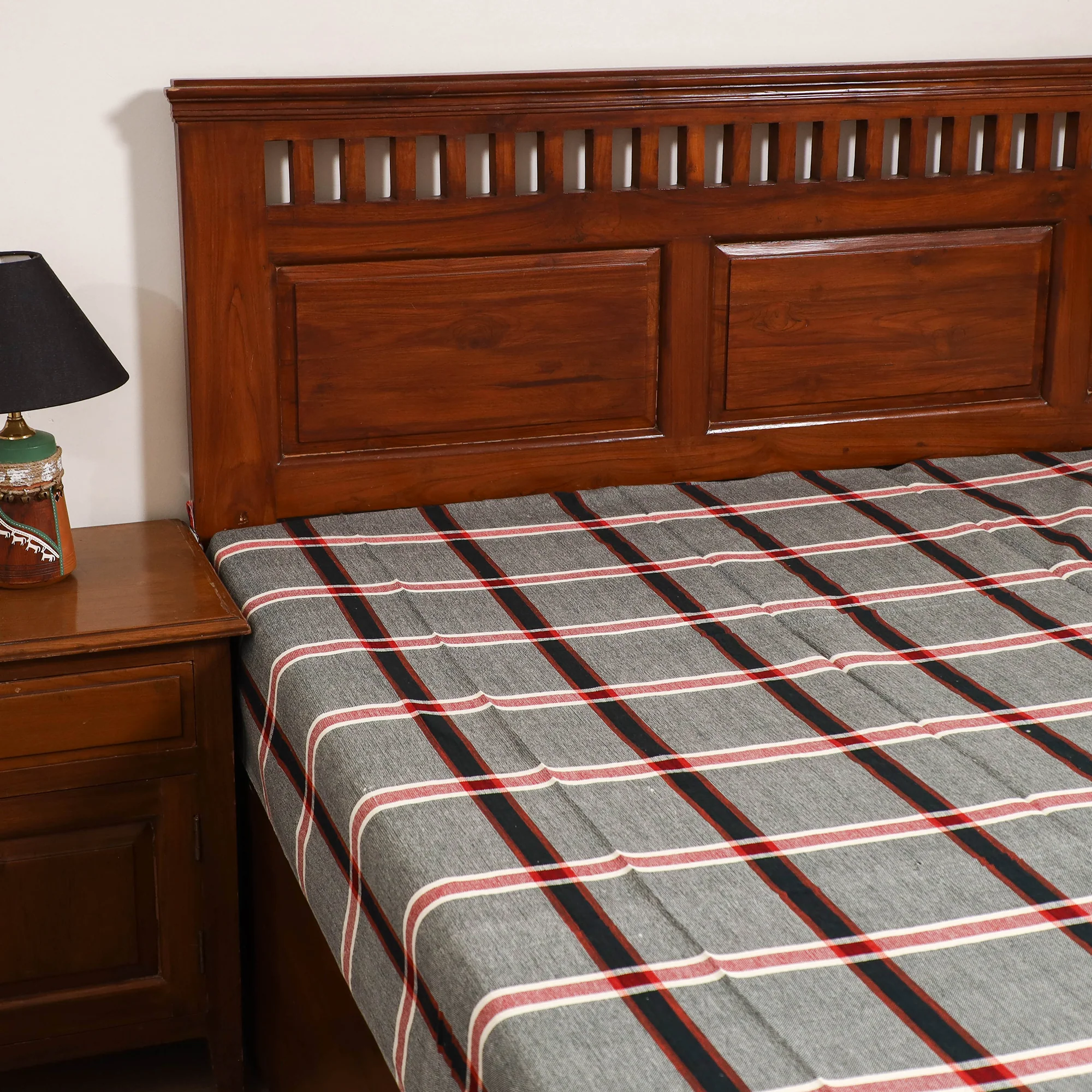 Handloom Cotton Single Bedsheet (90 x 60 in) 250 - Image 2