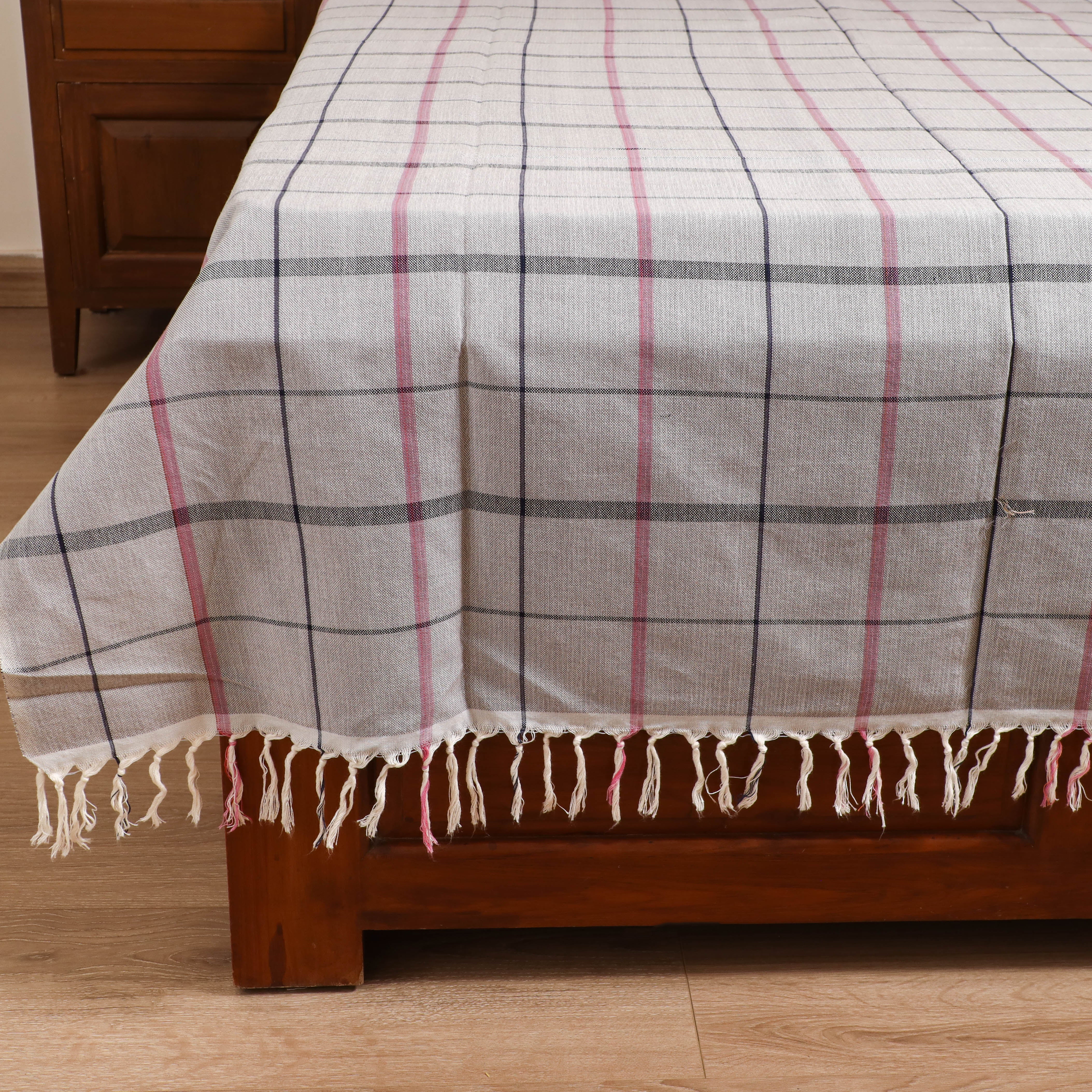Handloom Cotton Single Bedsheet (90 x 60 in) 317 - Image 4
